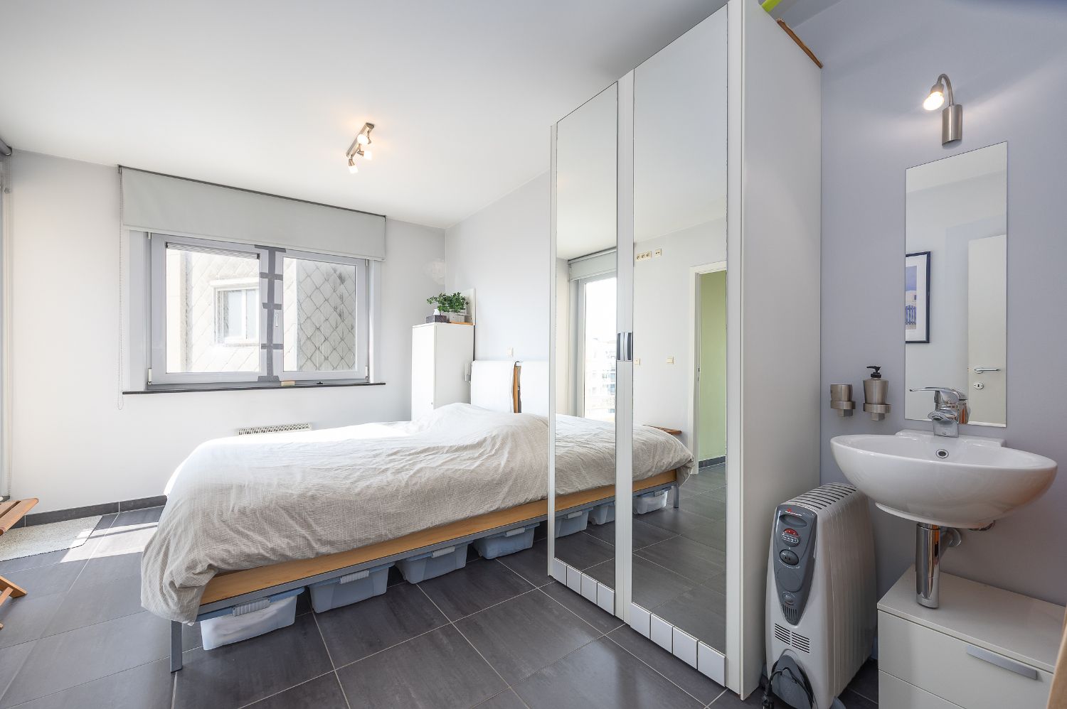 Penthouse op steenworp van het strand met panoramisch zicht foto 11