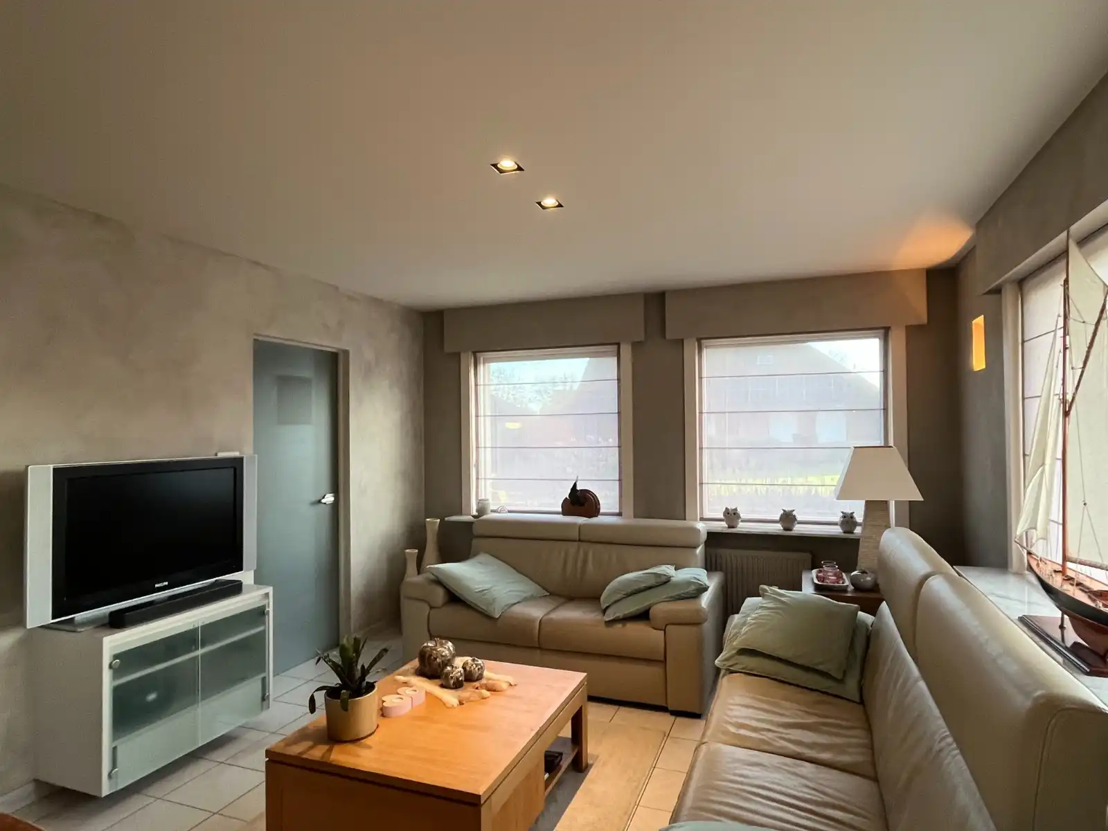 Instapklare alleenstaande woning in rustige wijk nabij centrum Waregem  te koop foto 4