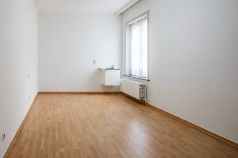Roeselare :  UNIEK GROOT, centraal, ruim en lichtrijk appartement op toplocatie – 143m² woonoppervlakte! foto 10