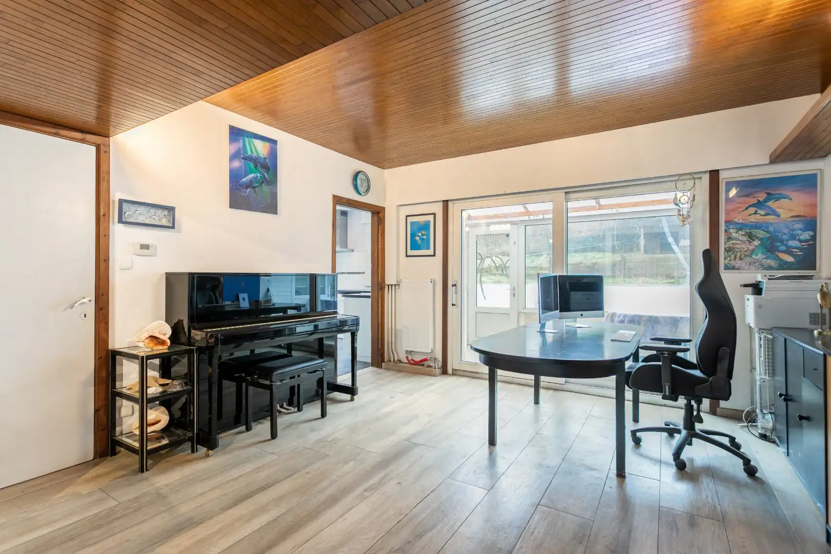 Solide woning met 3 slpks, tuin en garage te Buizingen foto 5