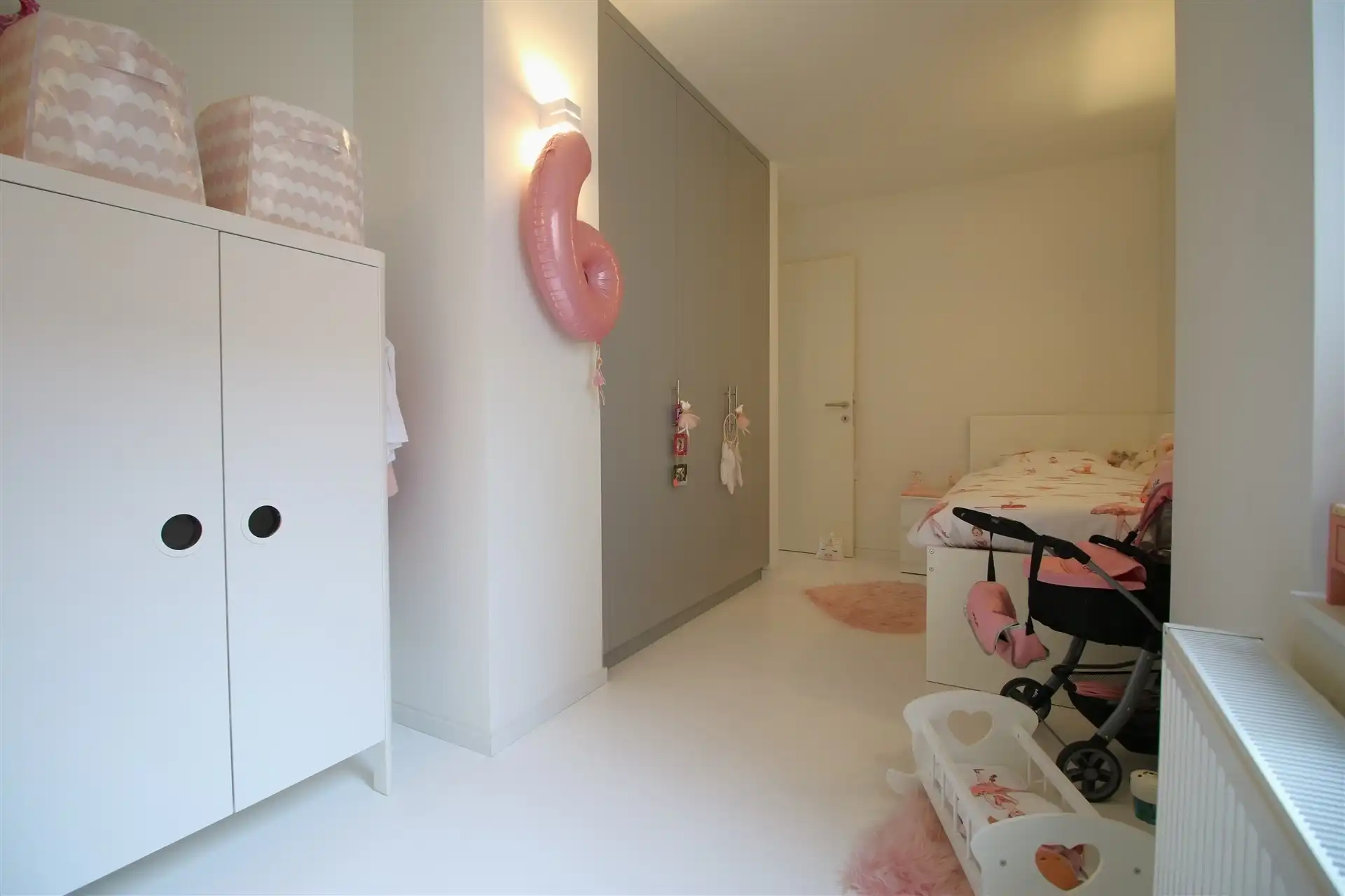 Stijlvolle duplex 2 slpk, terrassen & parking foto 16