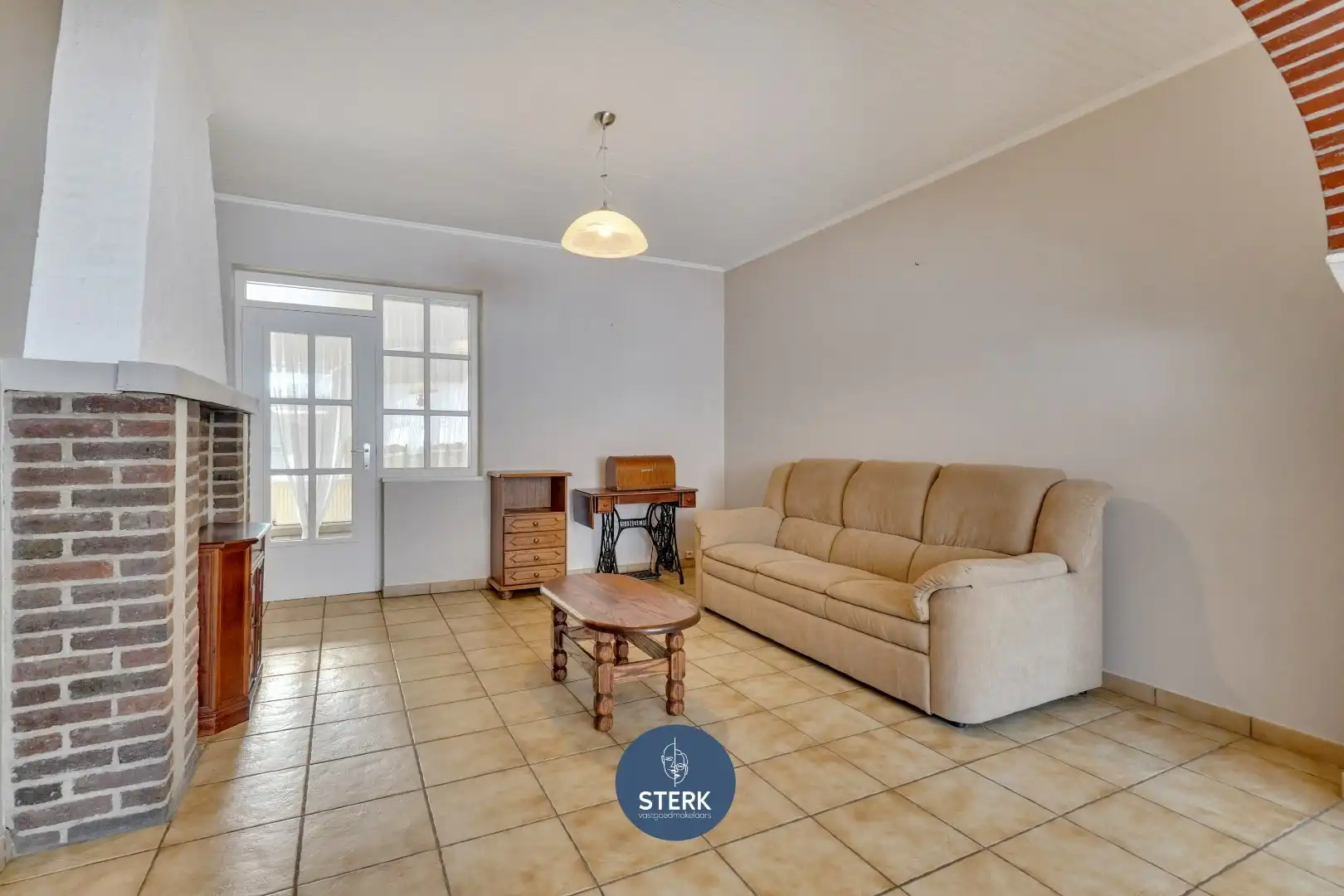 VERZORGDE GEZINSWONING OP EEN ONDERHOUDSVRIENDELIJK PERCEEL IN UIKHOVEN !  foto 6