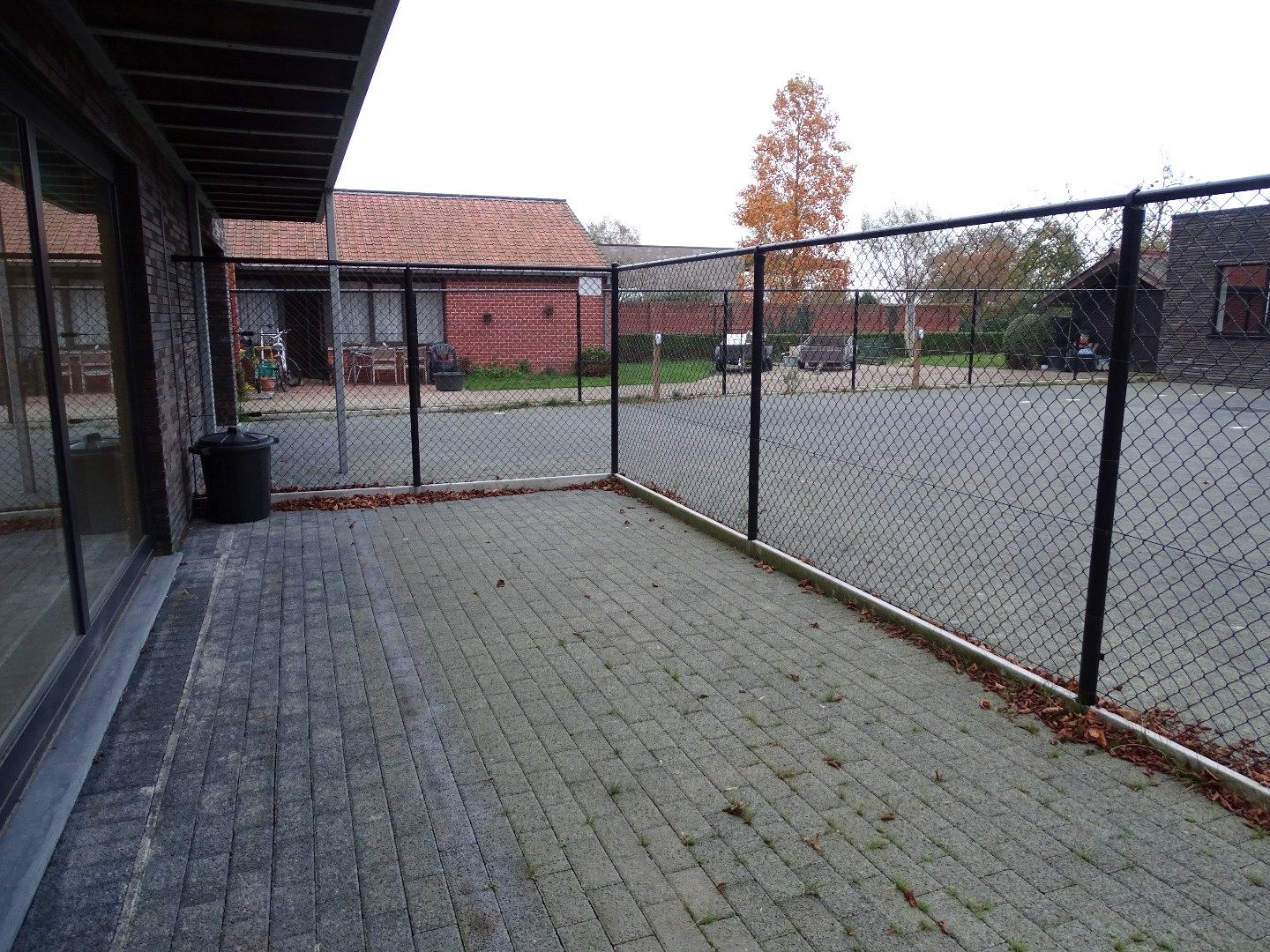 Ruim gelijkvloers appartement te Oostveld. foto 9