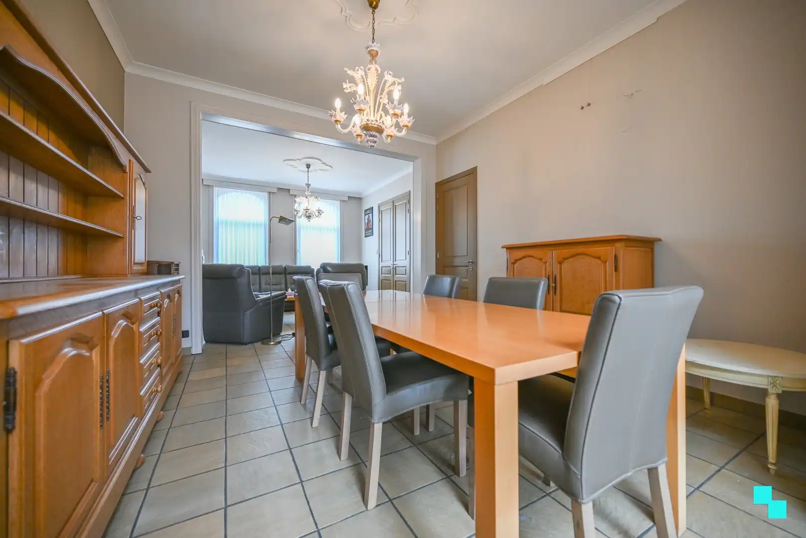 Charmante woning met een doorgedreven energetische renovatie te Izegem foto 8
