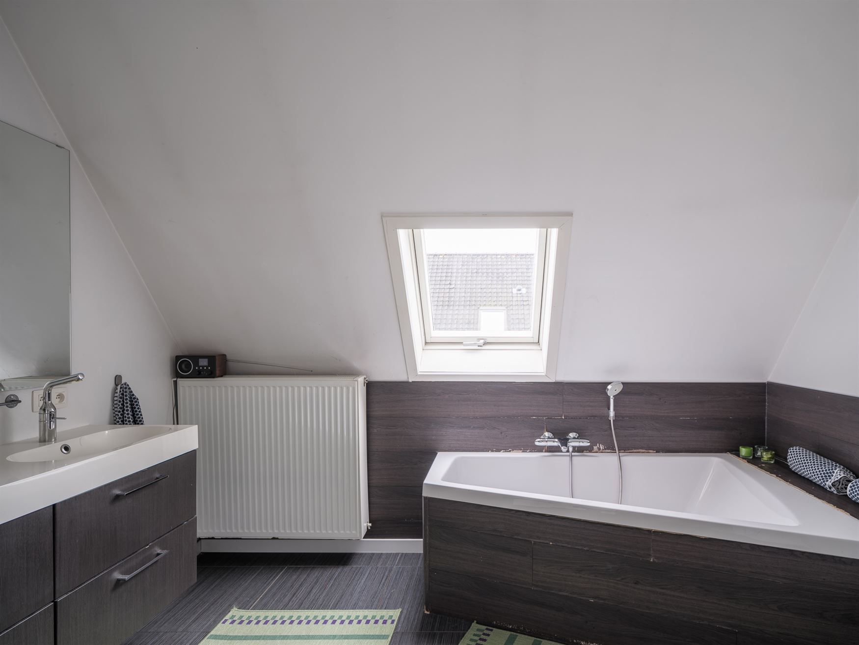 Unieke eigendom met ruimte, licht en leefcomfort in Sint-Denijs-Westrem. foto 15