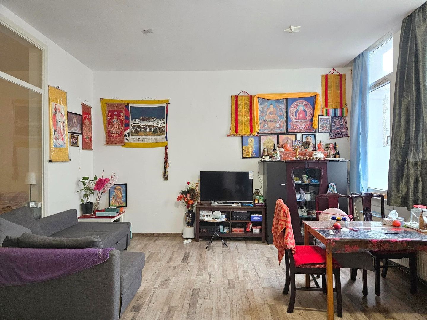 Appartement te huur foto {{pictureIndex}}