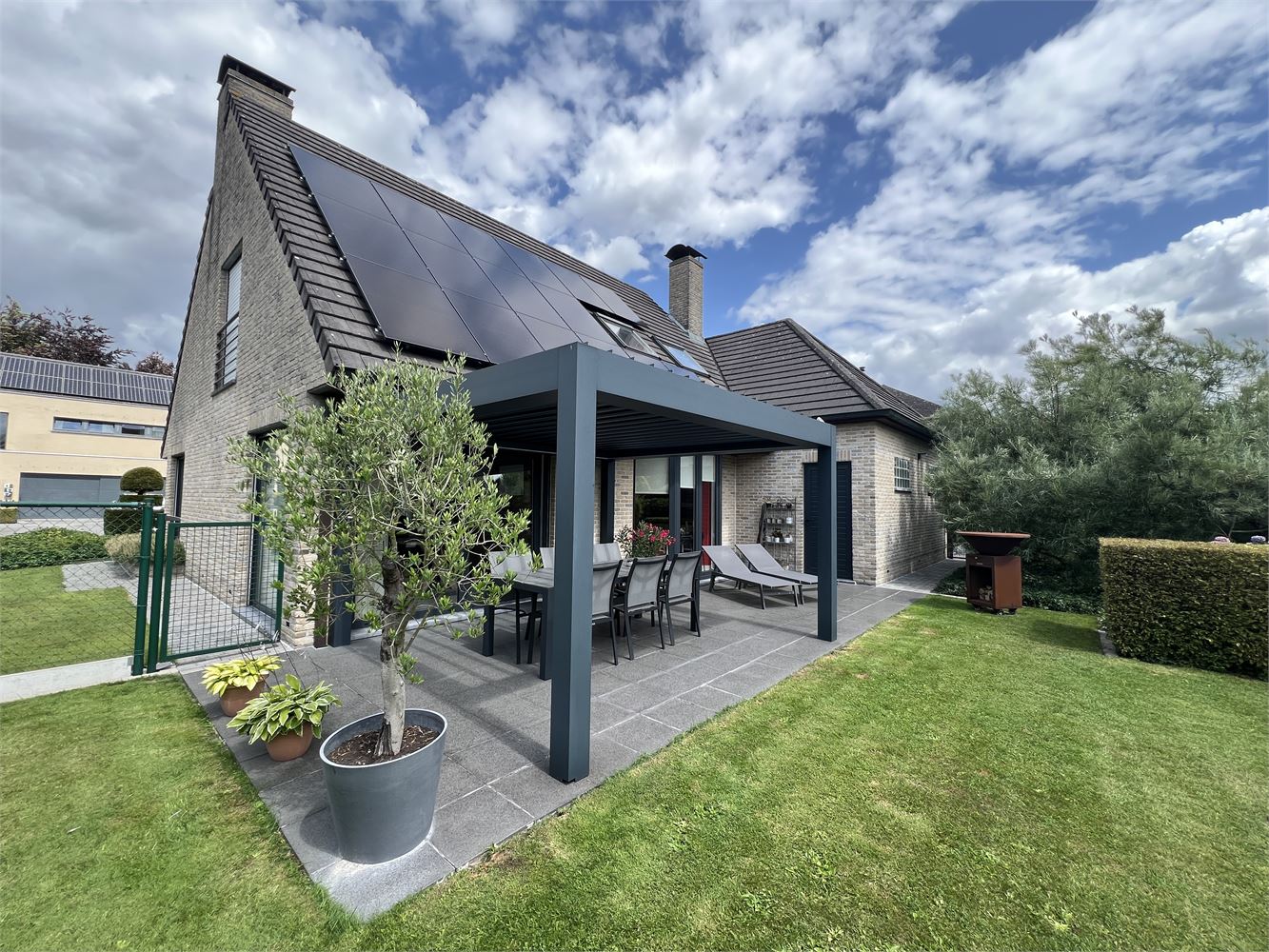 Instapklare villa met 4 slaapkamers in een residentiële en rustige buurt foto 13