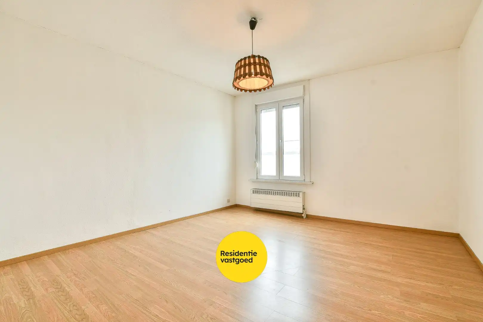 Instapklaar 2-slaapkamerappartement in hartje Blankenberge nabij de Grote Markt foto 14