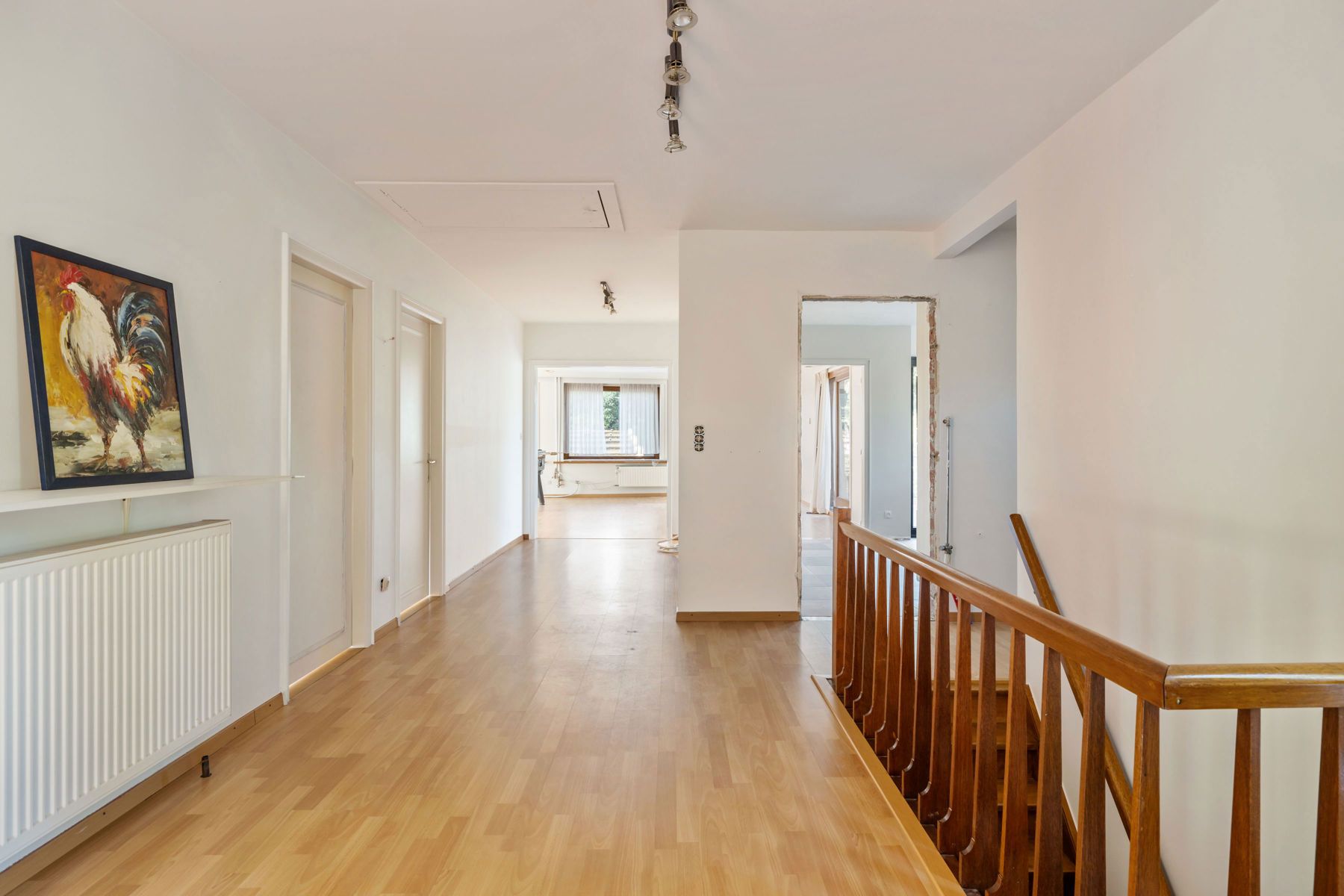 Zeer ruim appartement met 4 kamers foto 2