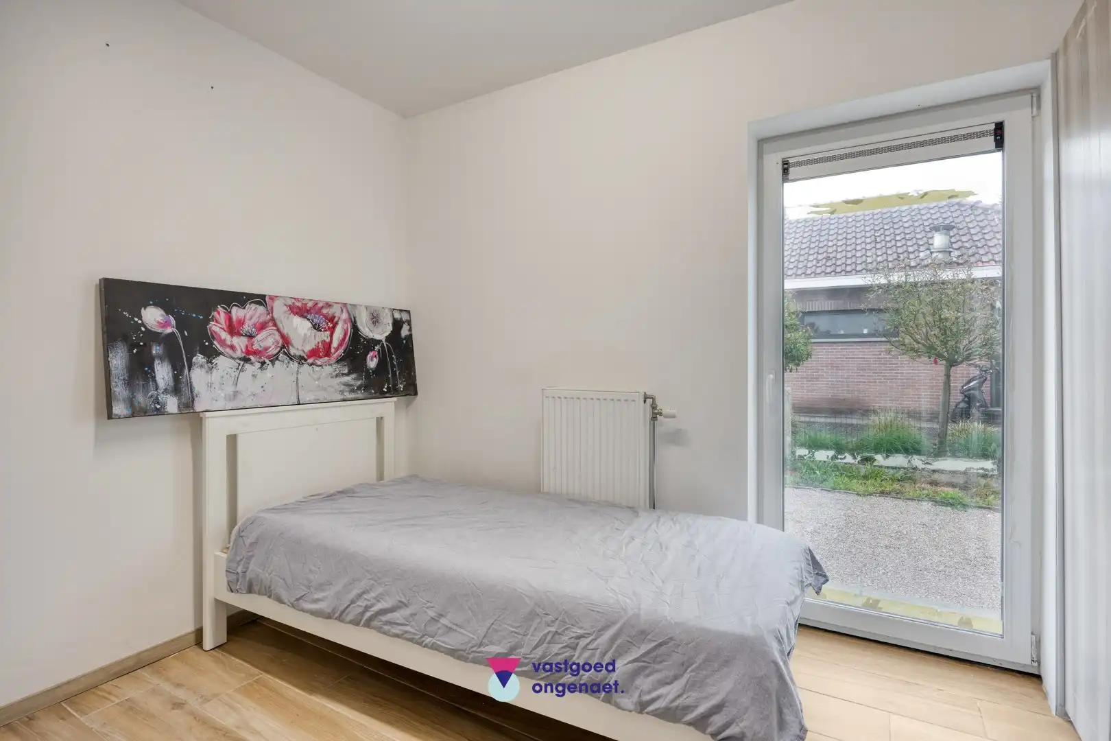 Instapklare, gerenoveerde open bebouwing op toplocatie in Oostakker foto 7