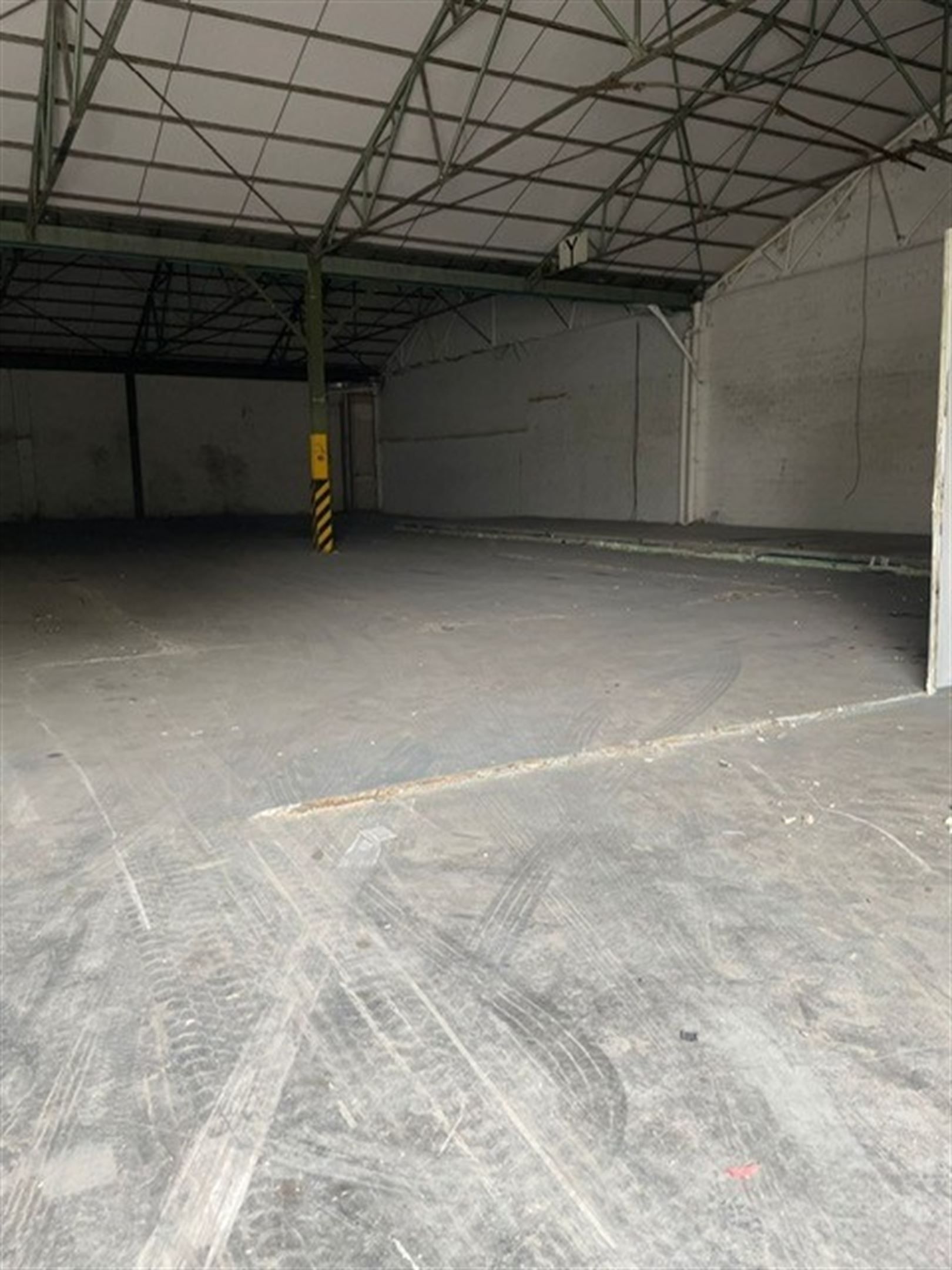 Veelzijdige industriële ruimte te Wijnegem foto 2