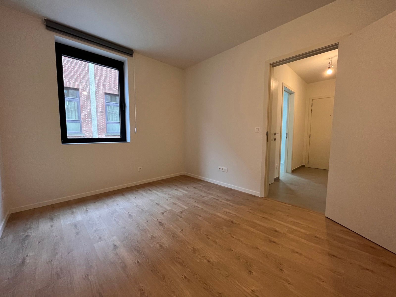 Gelijkvloers ruim nieuwbouw appartement met terras foto 7