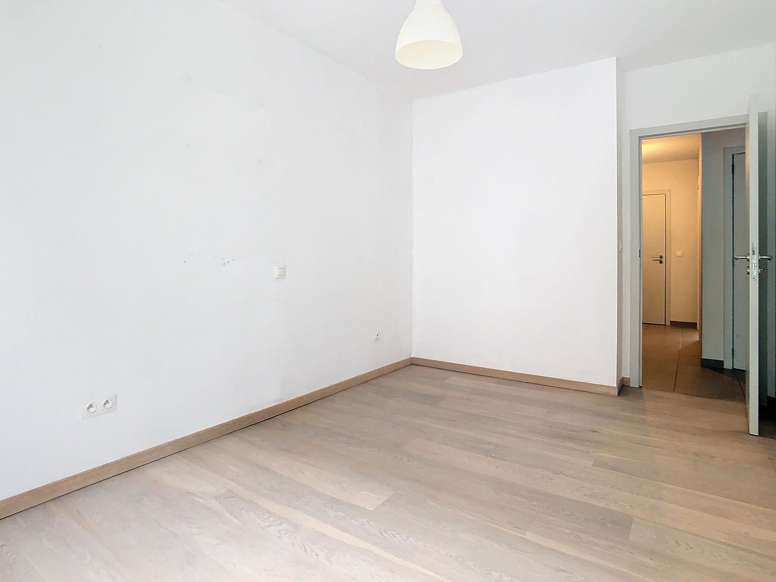 Appartement met 2 slaapkamers, terras en staanplaats foto 21