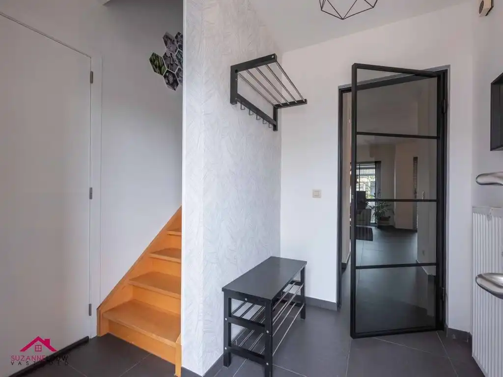 Instapklare gezinswoning in hedendaagse stijl foto 3