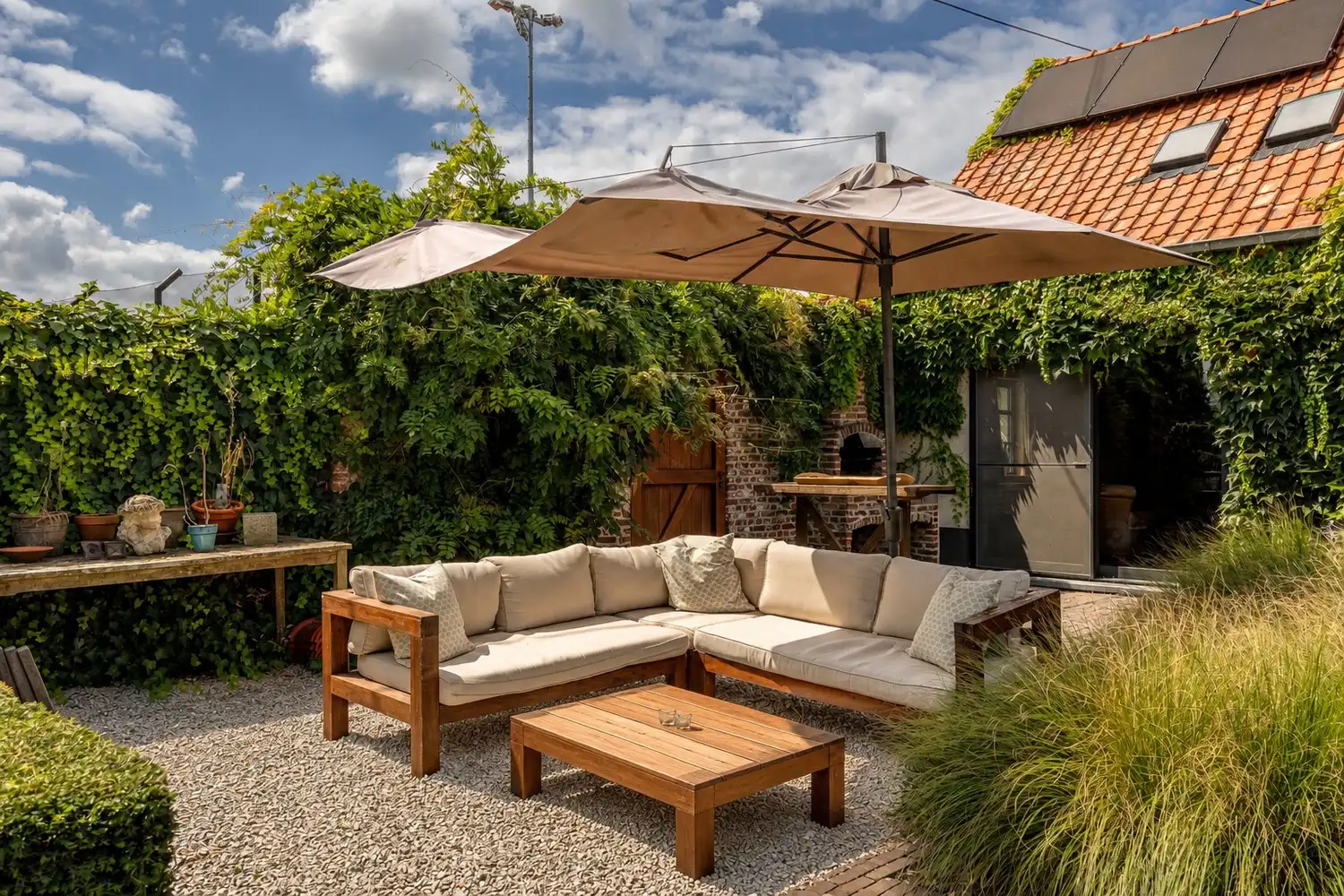 Karaktervolle woning met verwarmd zwembad en poolhouse — Verrebroek foto 8