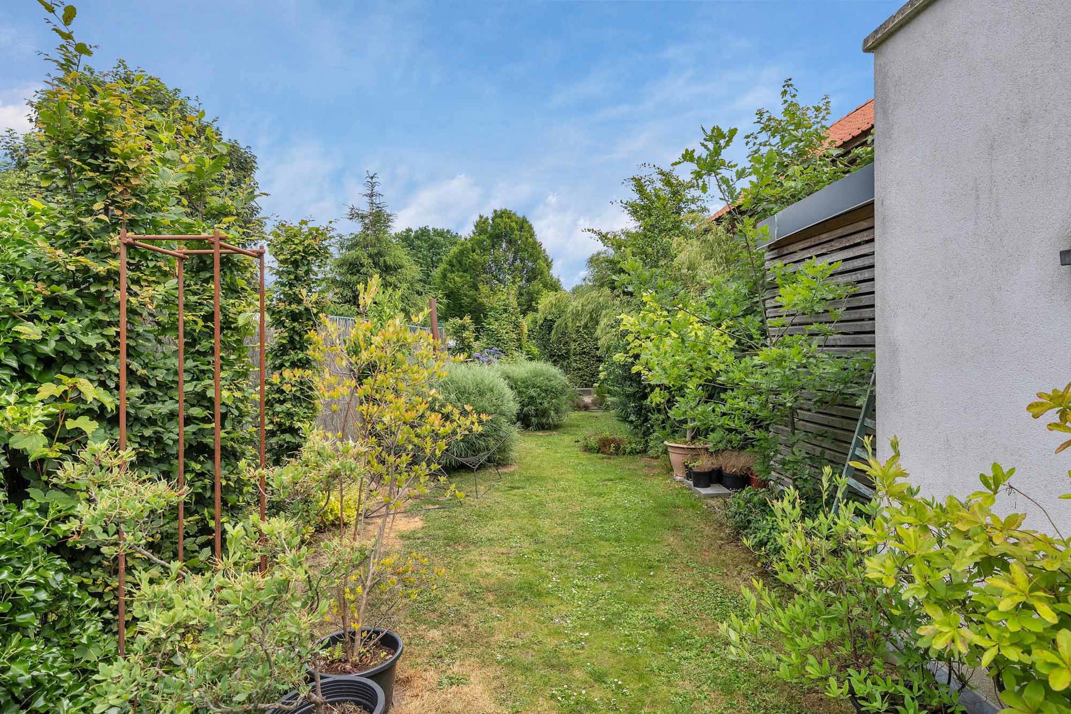 instapklare HOB met 4 slaapkamers, tuin en garage foto 24