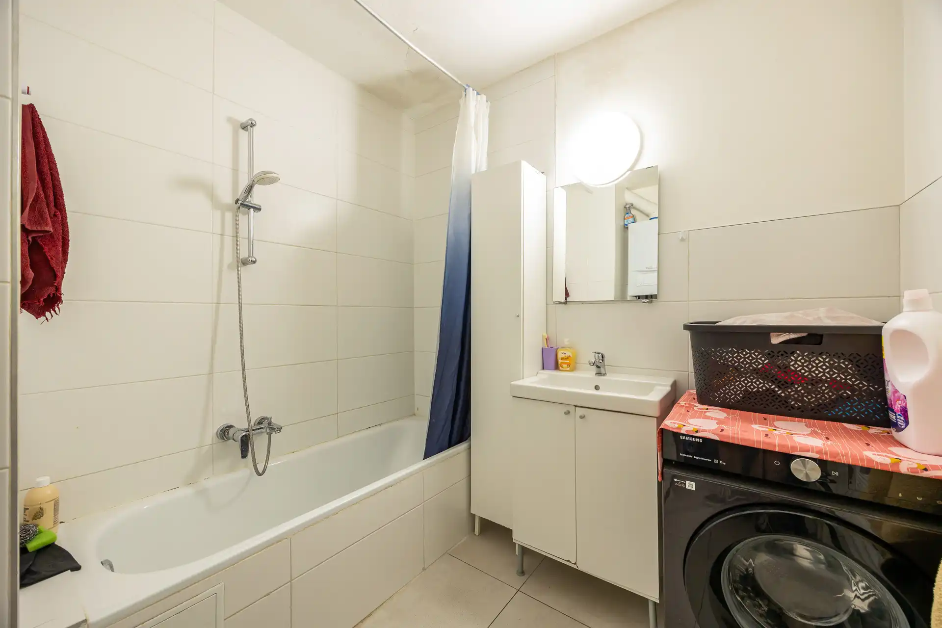 Instapklaar appartement met 3 slaapkamers, terras en kelder foto 11
