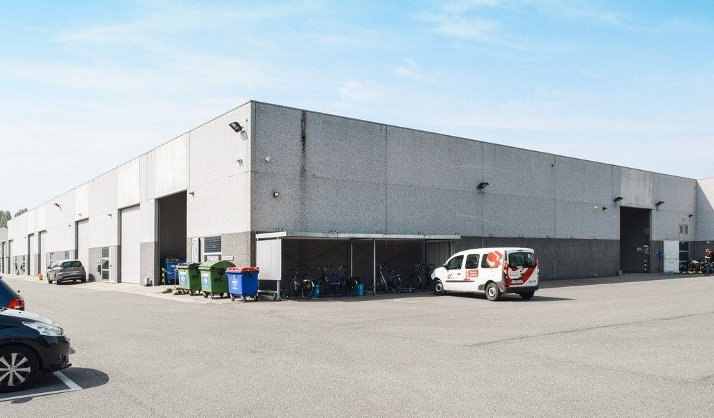 Magazijn te huur in GRUPO Bedrijvencentrum in Lokeren foto 8