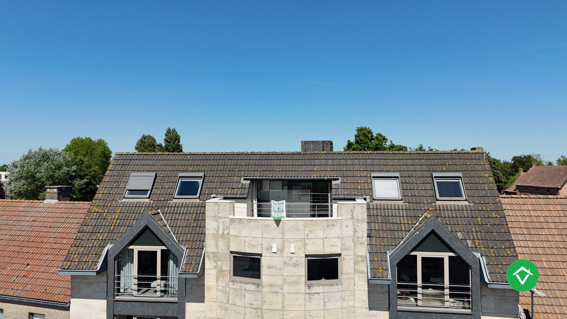 Appartement met 3 slaapkamers en garage te Houthulst  foto {{pictureIndex}}