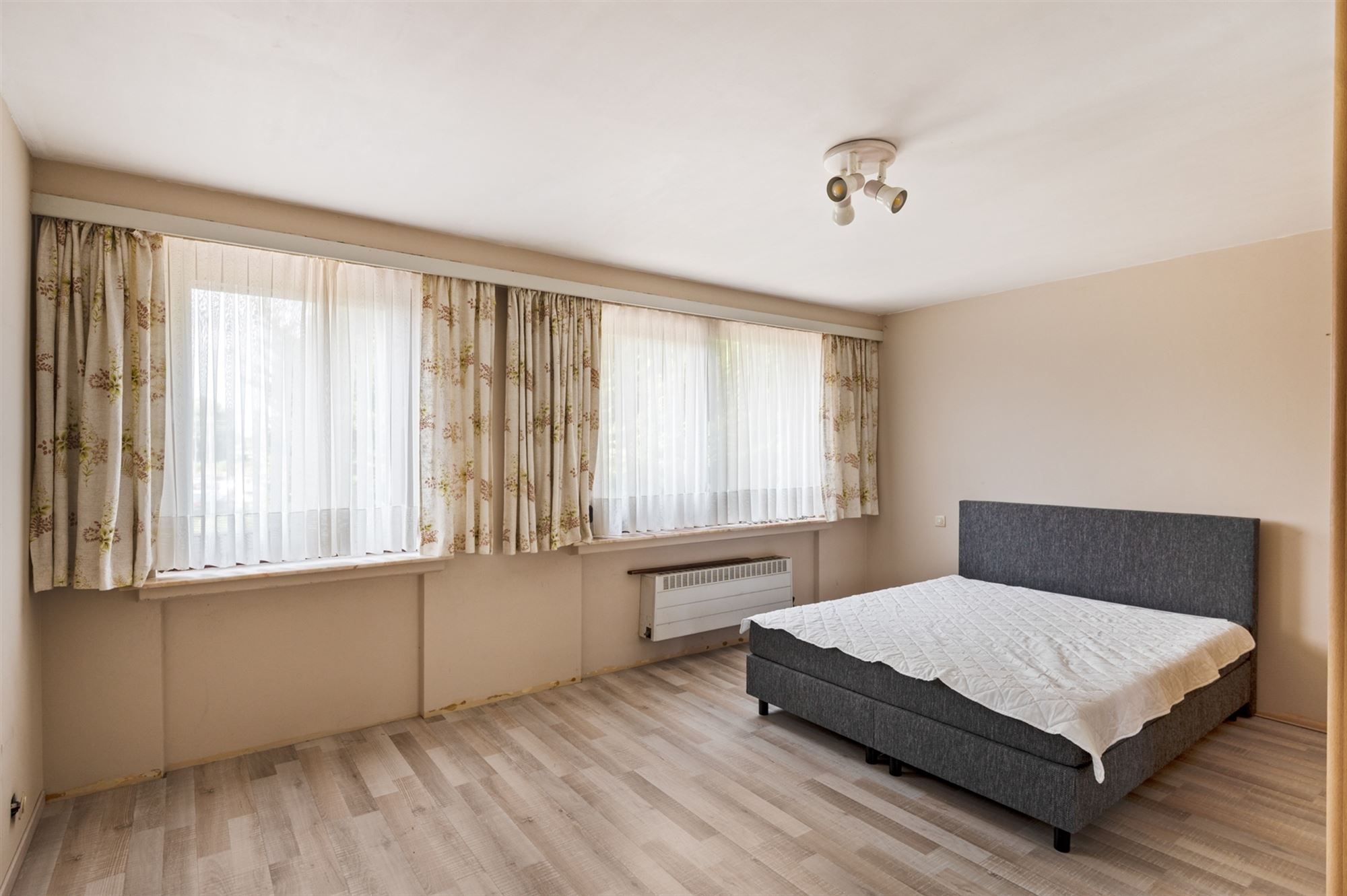 Verrassend ruime woning met 4 slpks en 2 badk te Sint-Katelijne-Waver foto 9