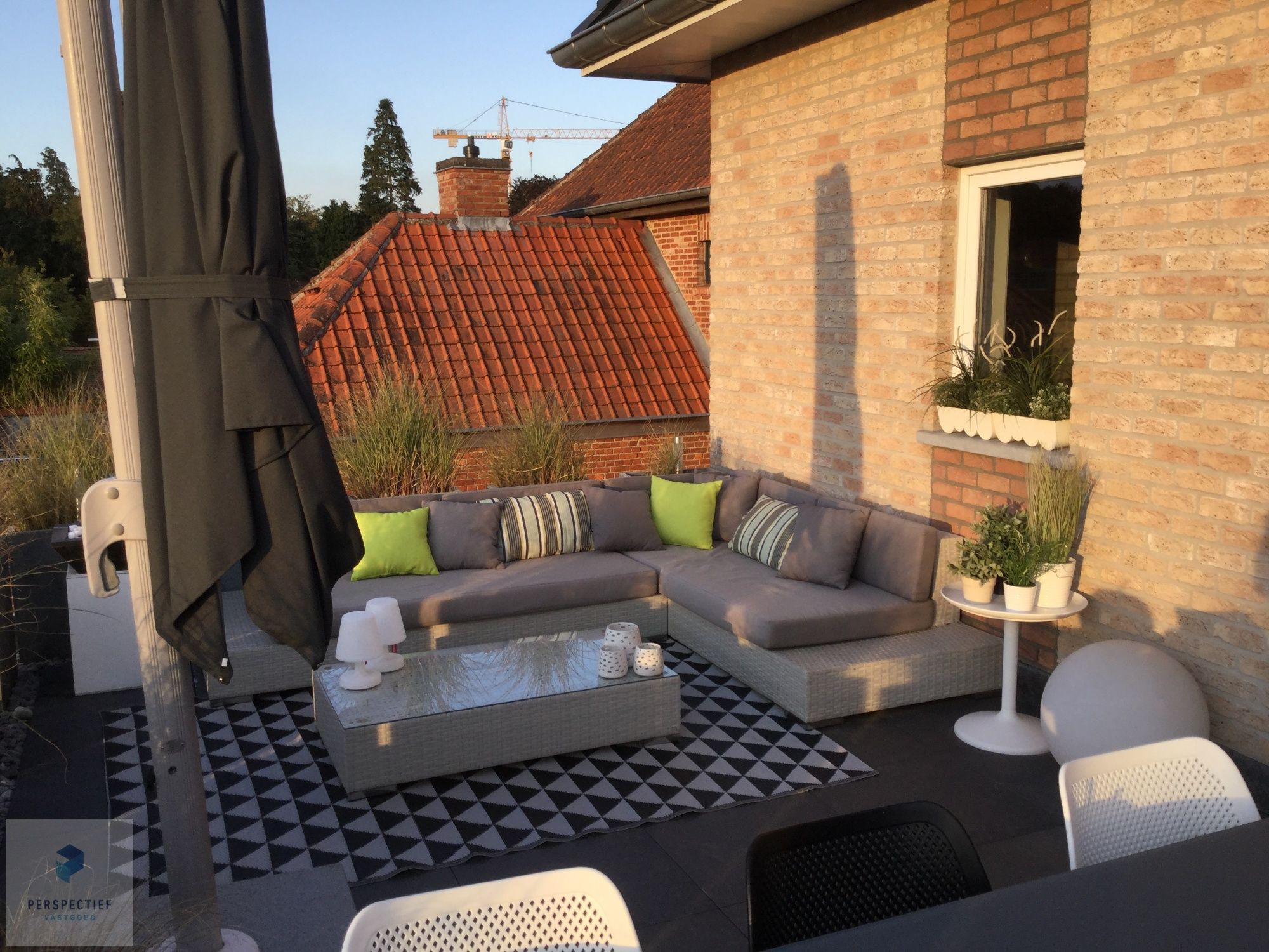 RUIM WOONAPPARTEMENT met GROOT ZONNE-TERRAS foto 14