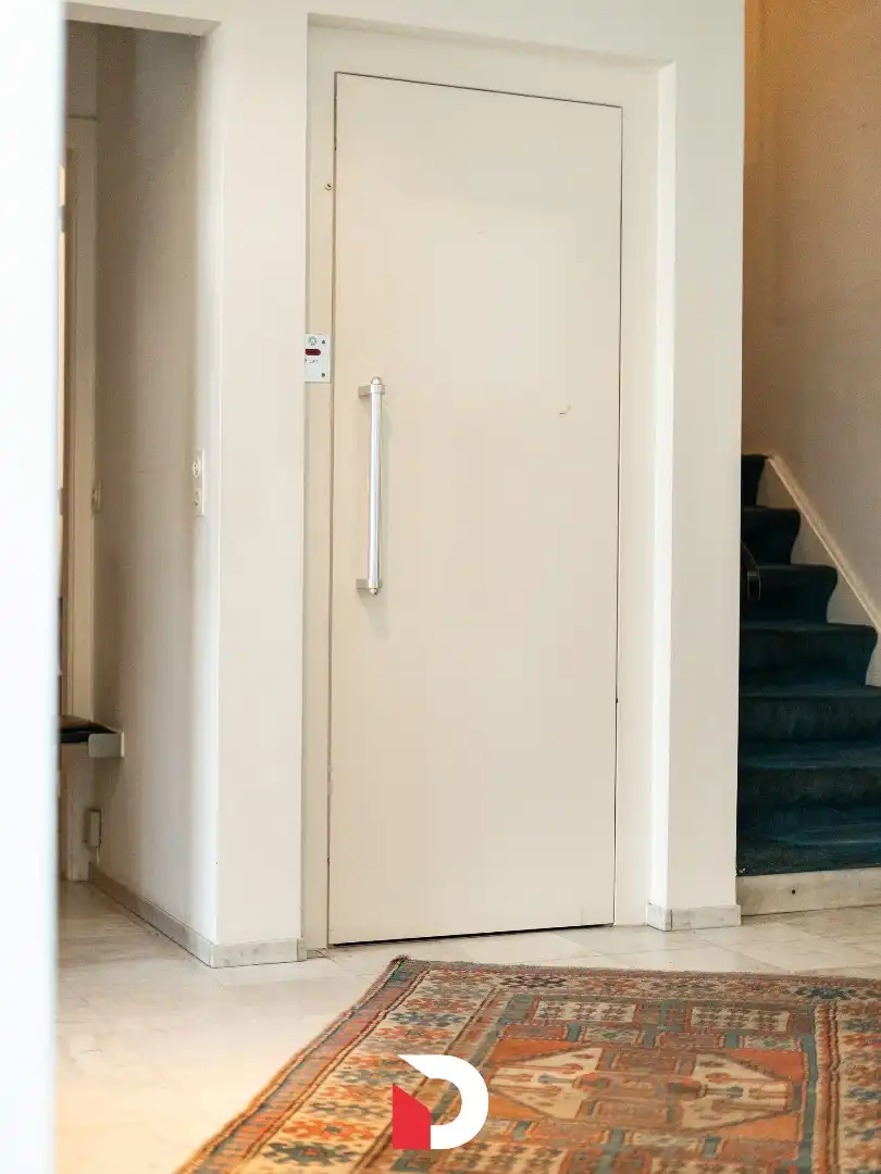 Exclusief burgerhuis met diephuis op een perceel van +/- 592 m² in centrum Brugge. foto 35