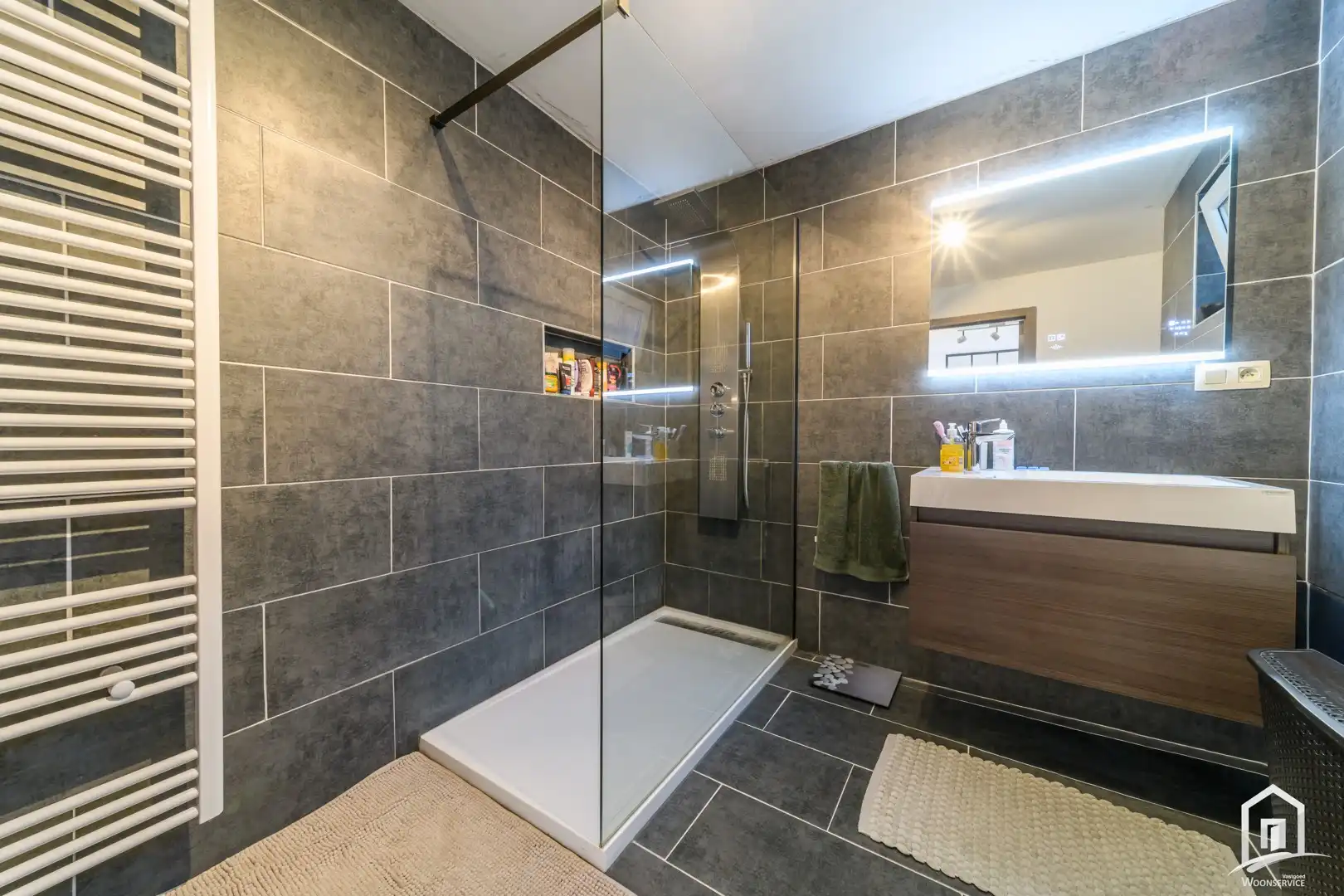 Gerenoveerde woning met 3 slaapkamers, garage en tuin in Kerksken foto 12