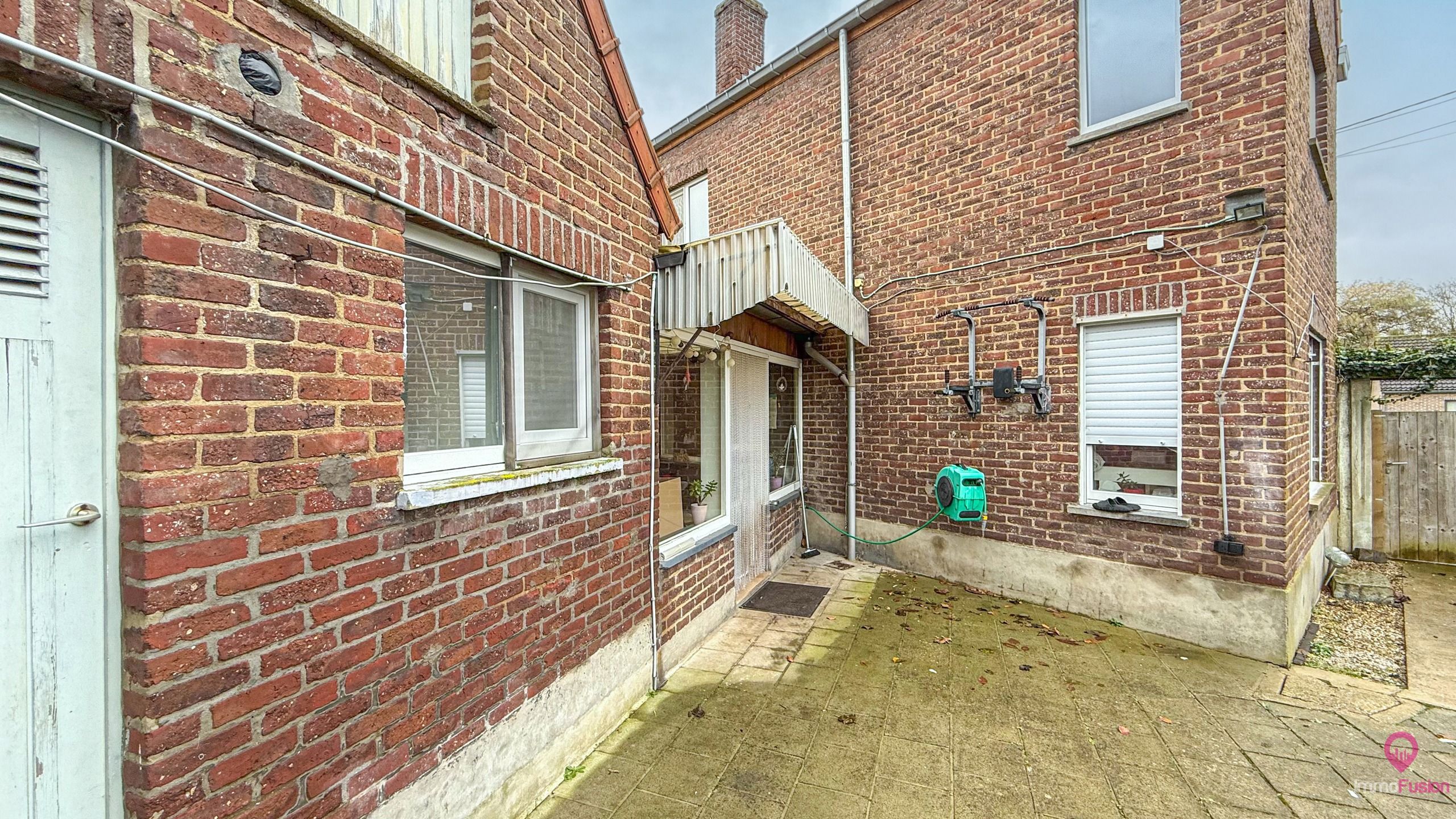 Instapklare woning met praktische indeling gelegen te Halen! foto 37