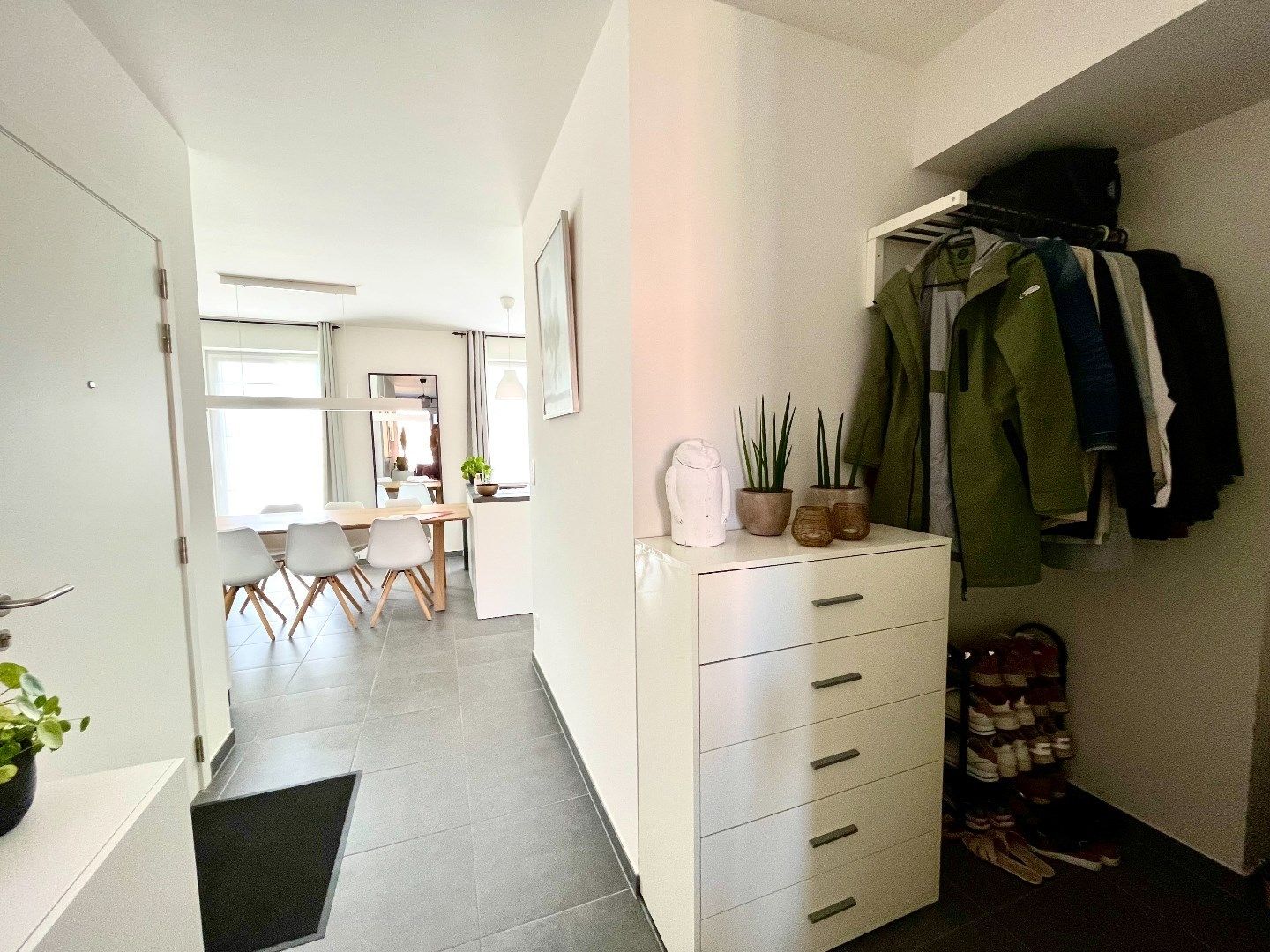 Gelijkvloers appartement met 3 slaapkamer, tuin, terras en garagebox foto 8