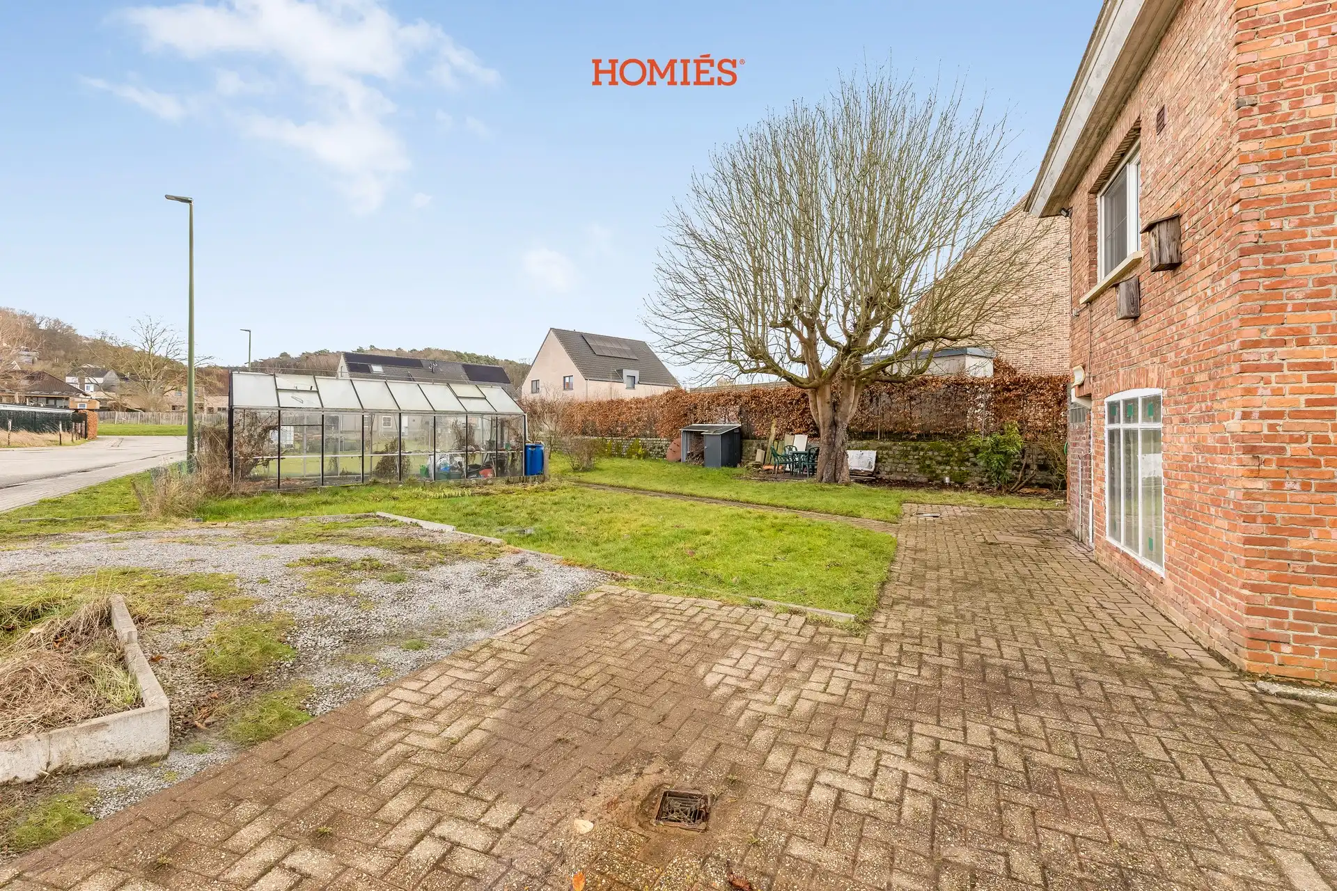 Te renoveren woning met potentieel in Sint-Joris-Weert foto 33