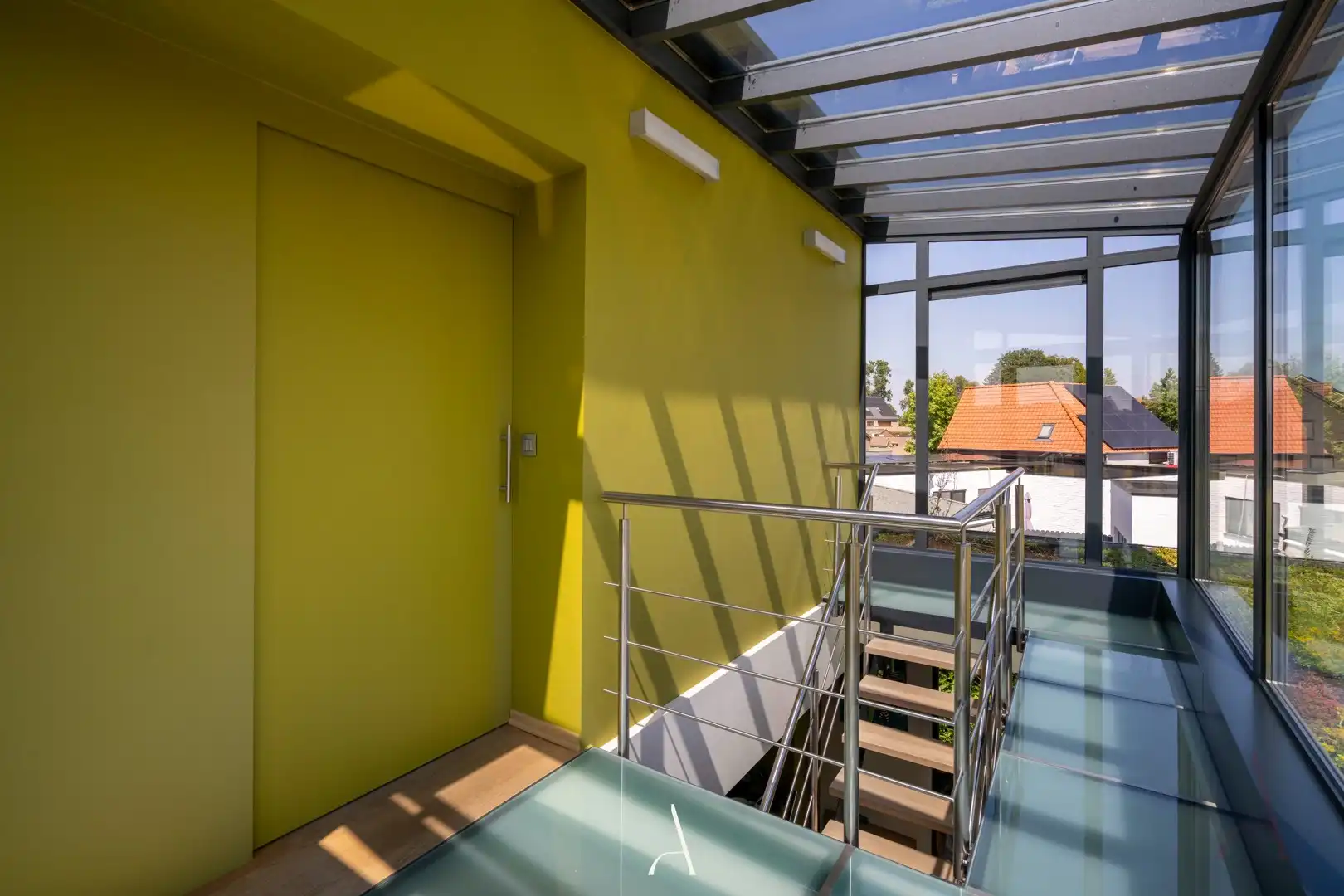 Ruim handelshuis van 400m² op een perceel van 1.201m² foto 12