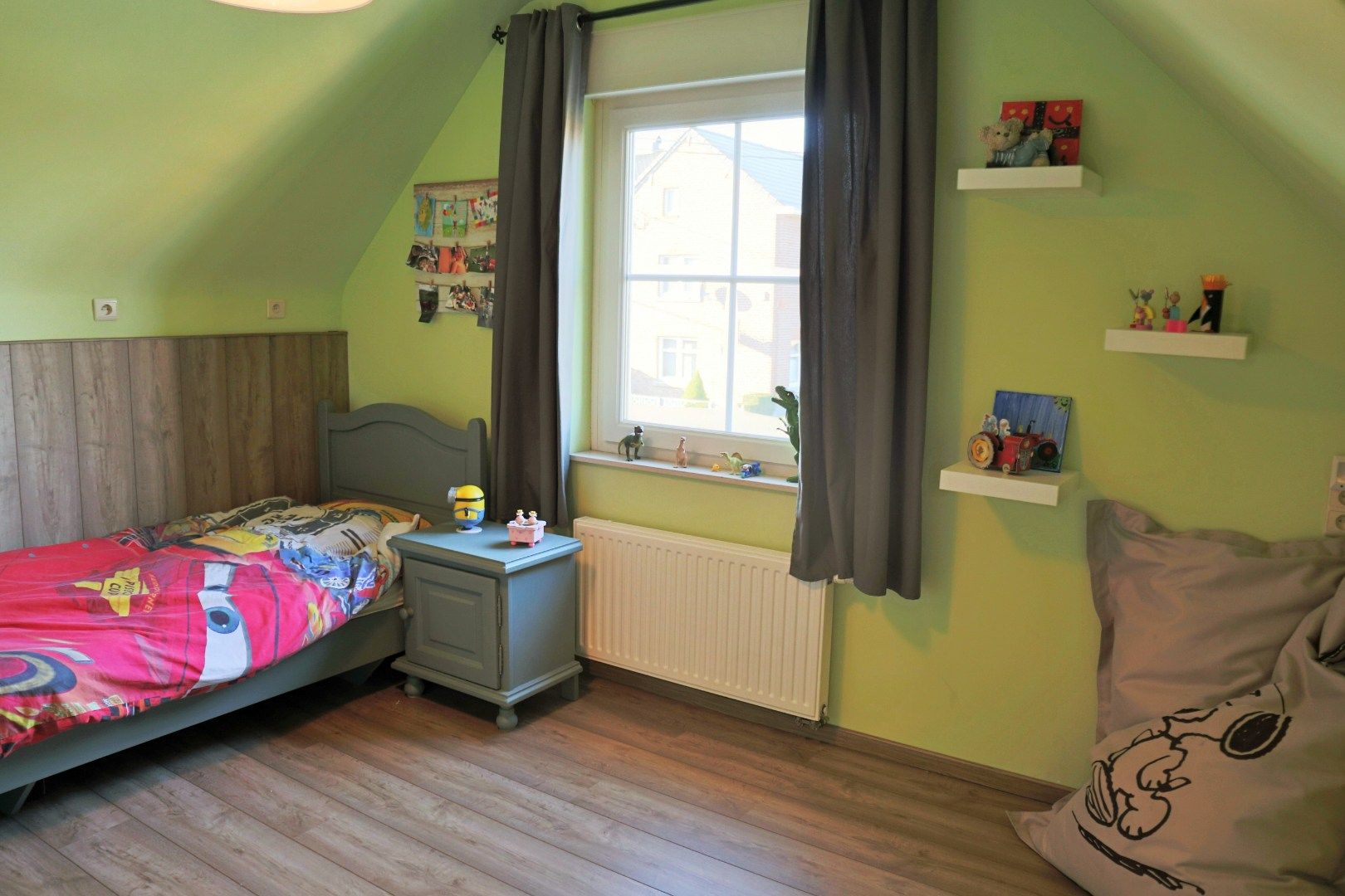 Prachtige woning met 5 slaapkamers, bureau, kelder, garage en tuin te 's Gravenvoeren foto 16