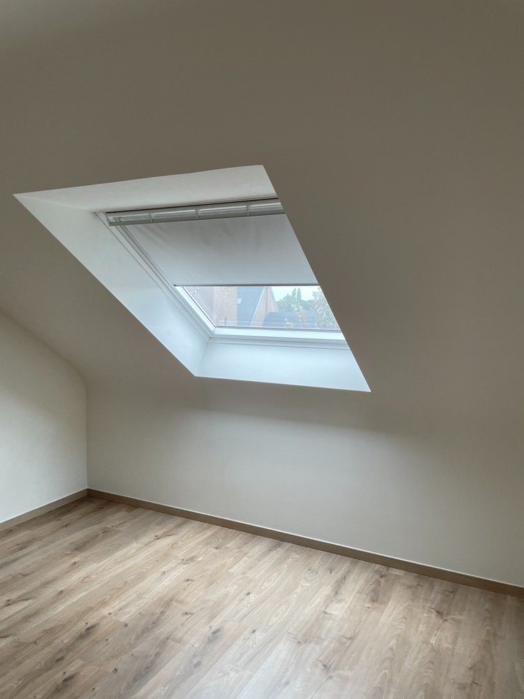 Mooi recent duplex appartement te huur met 3 slaapkamers. foto 25