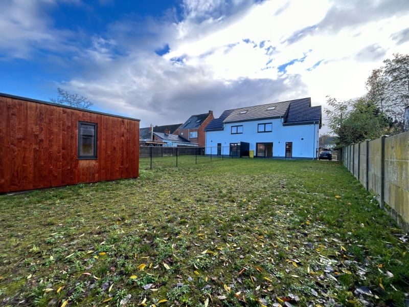 Prachtig gerenoveerde én energiezuinige woning (zonnepanelen en warmtepomp)  met 3 slpk ! foto 25