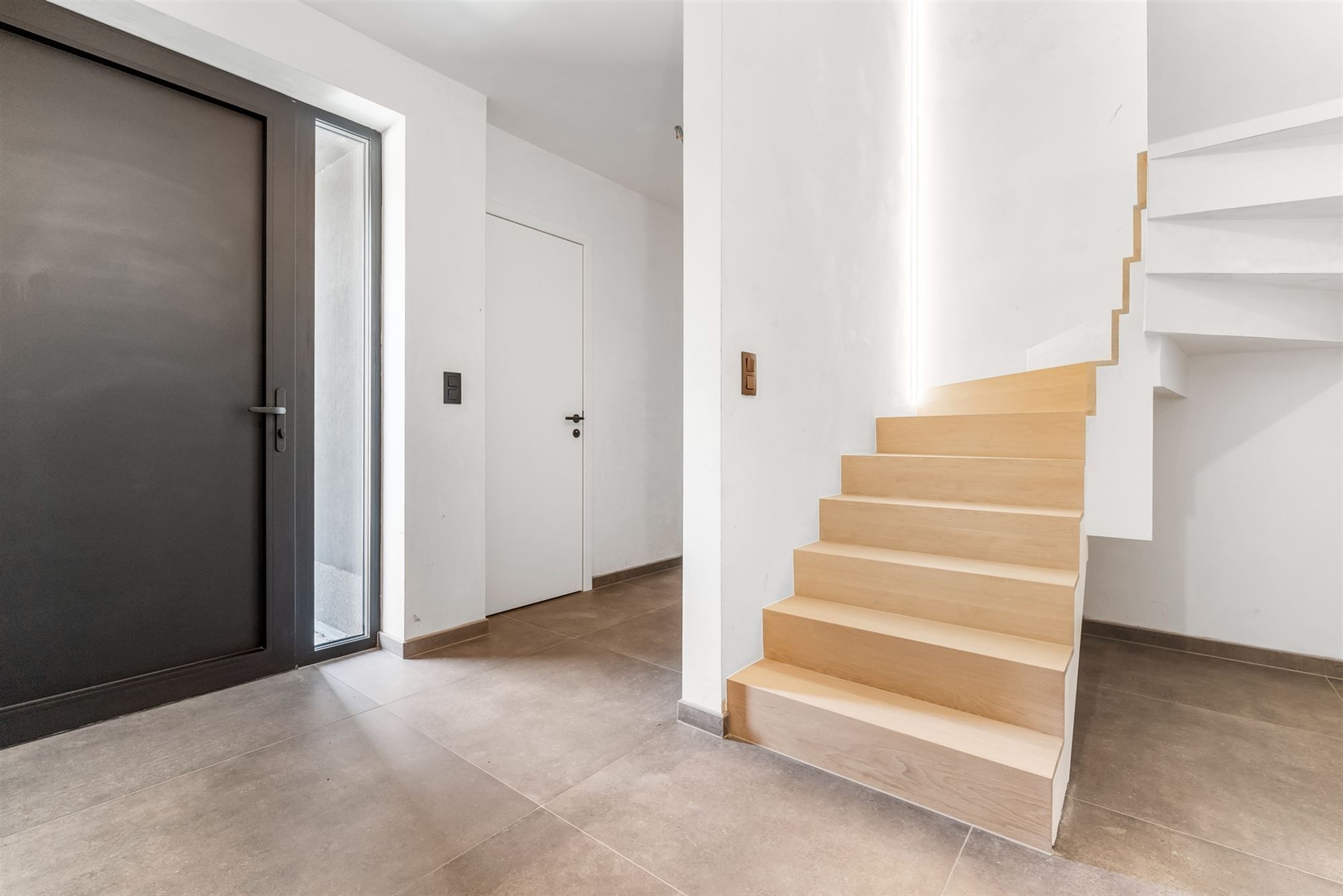 NIEUWBOUWWONING OP UITERST RUSTIGE DOCH CENTRAAL GELEGEN PERCEEL VAN CIRCA 500M² TE BEVERLO foto 8