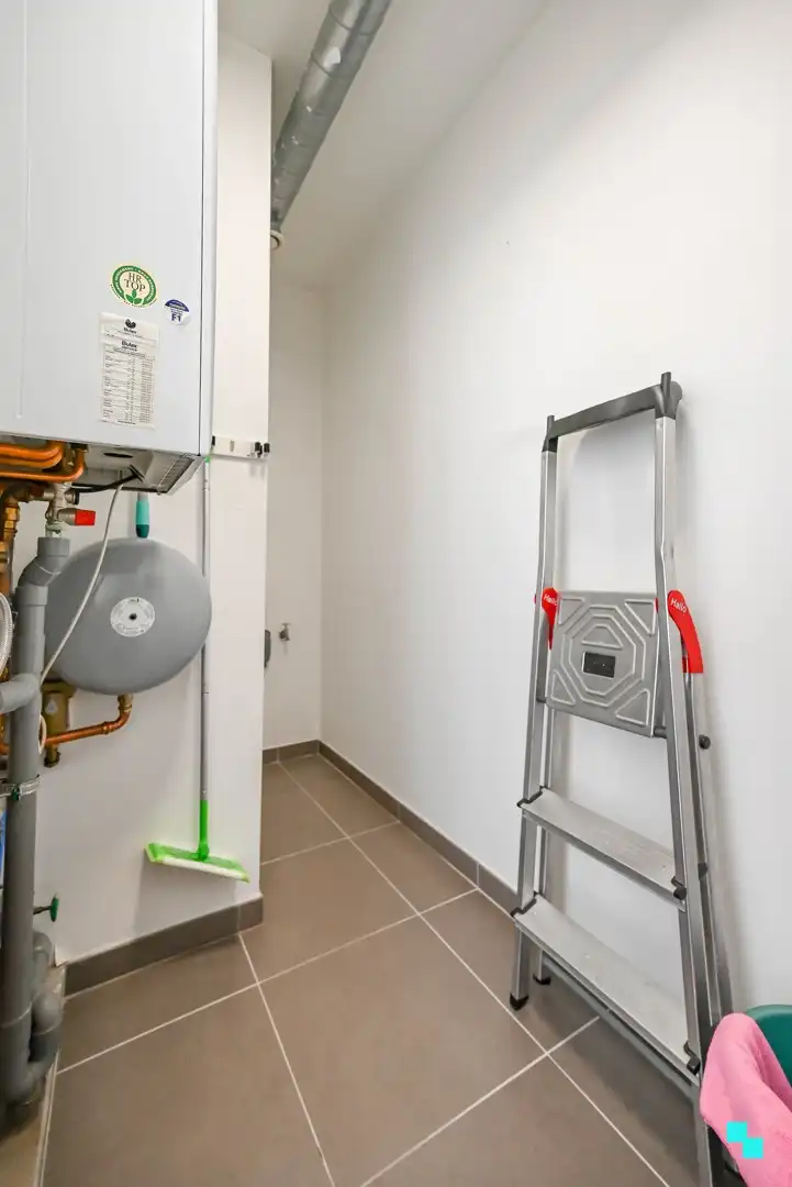 Gelijkvloers hoekappartement nabij kasteelpark Blauwhuis te Izegem foto 18