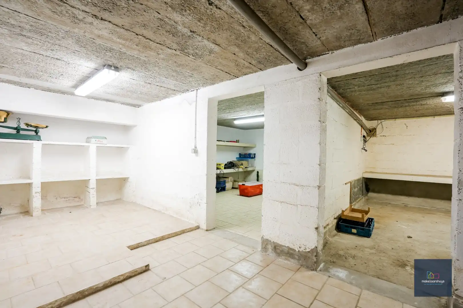 Ruime bungalow met garage op 1980m² grond  foto 20