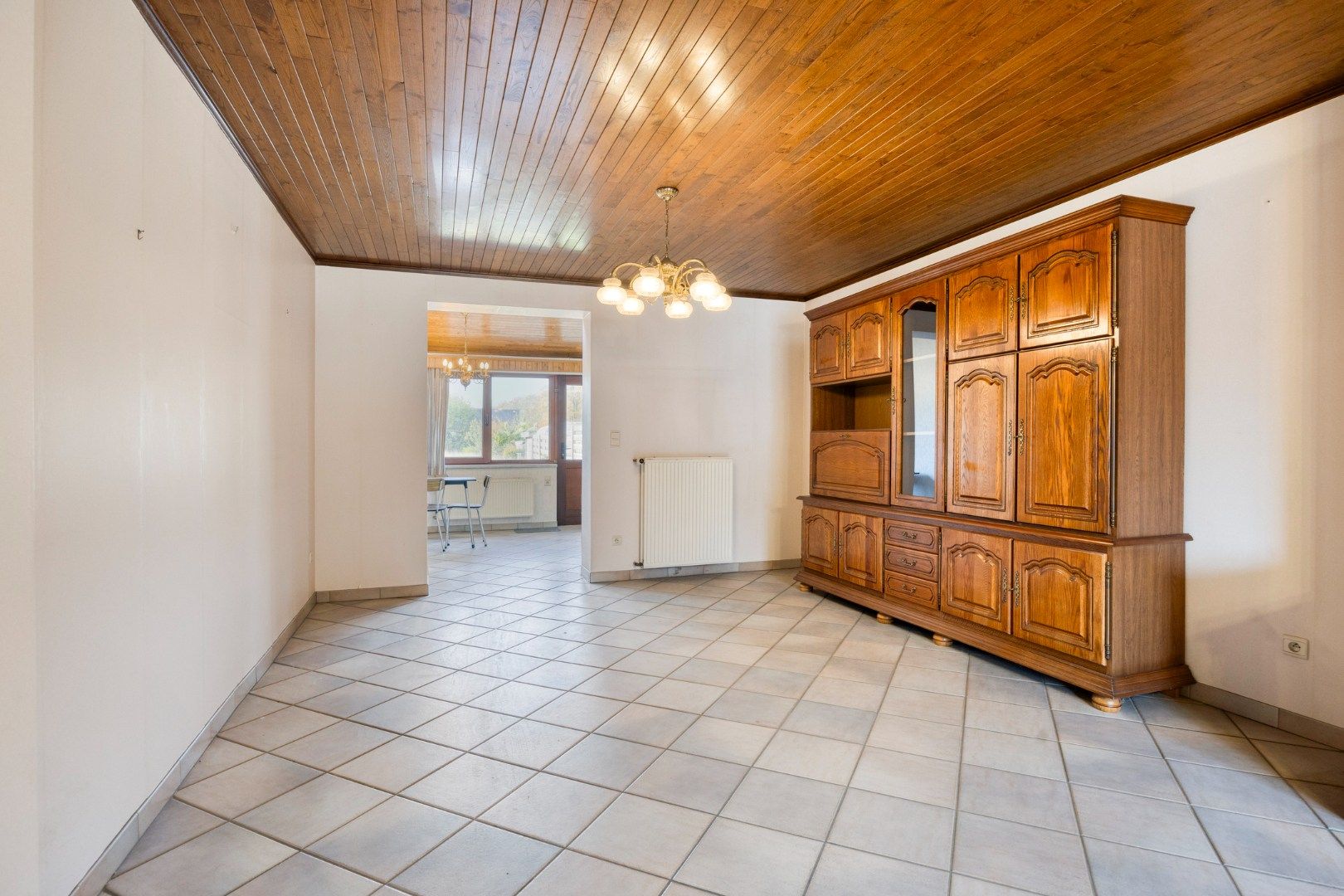 Ruime woning met ruime tuin en garage op een perceel van 802m² in Holsbeek – EPC 280 kWh/m² - bewoonbare opp. 243 m² foto 4