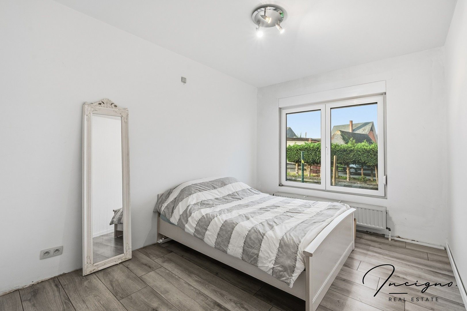 Ruime woning met 6 slaapkamers in hartje Tielt-Winge foto 6