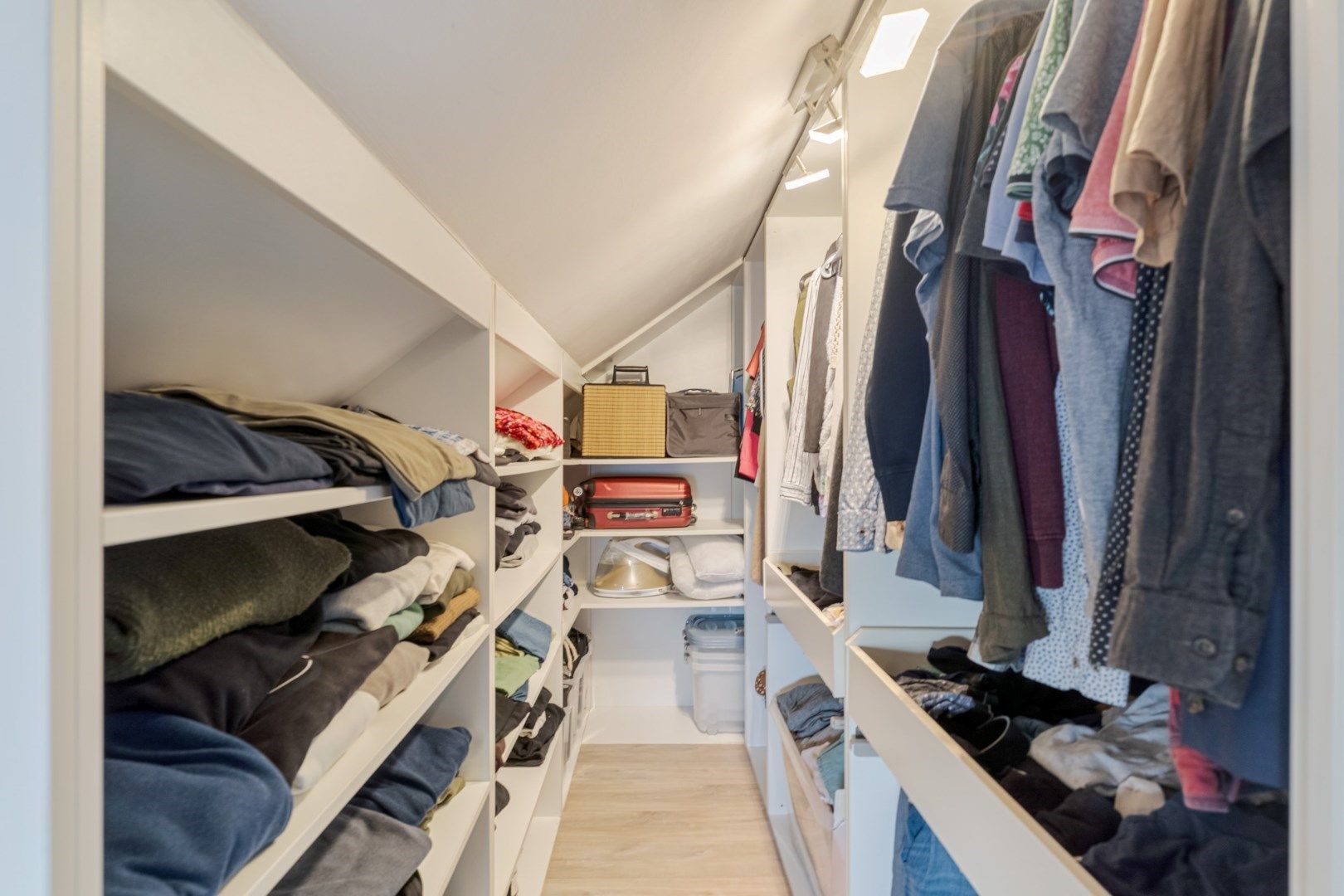 Leuke, zeer degelijk gerenoveerde woning met uitbreidingsmogelijkheden en tuin op 3a 99ca - EPC label B foto 14