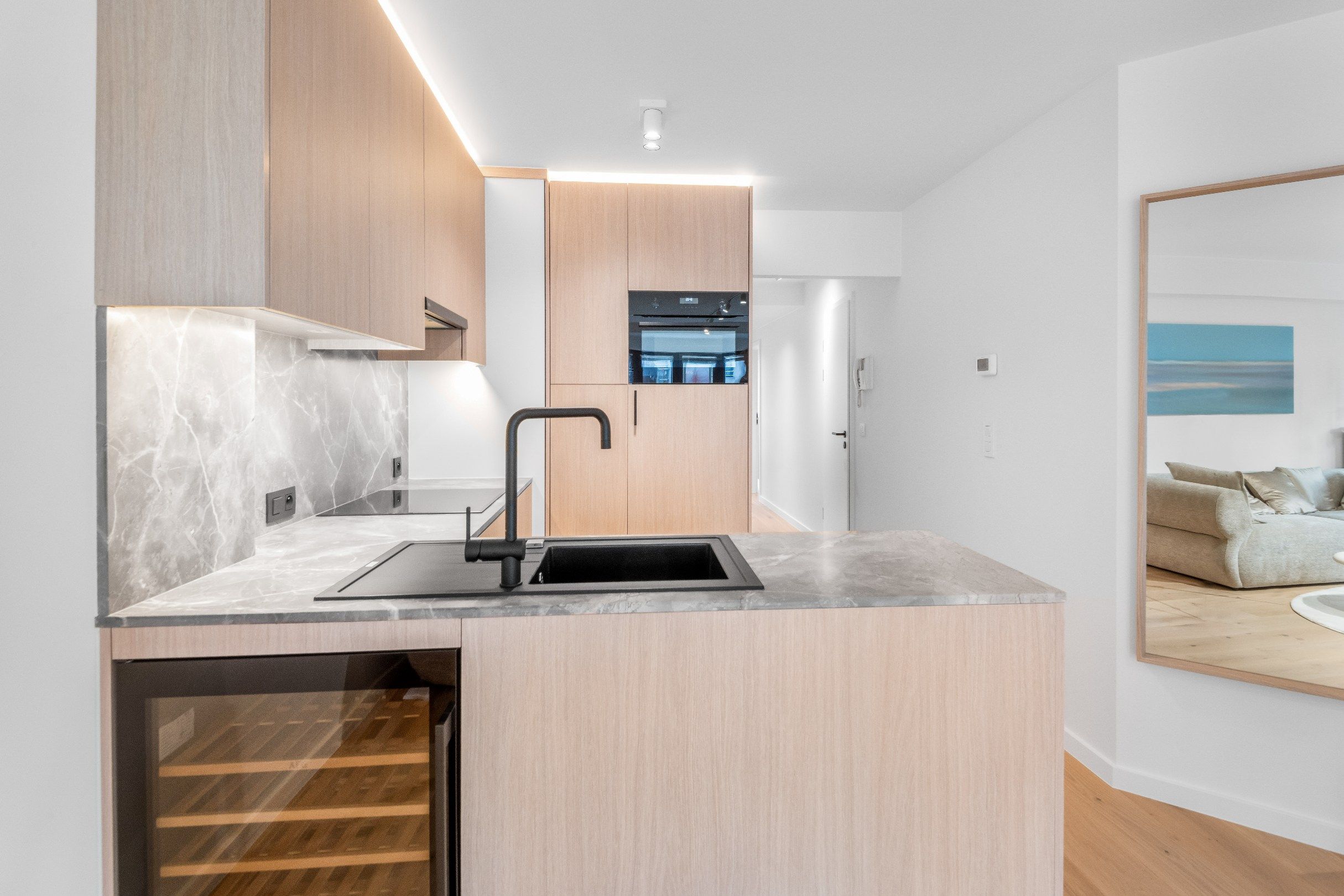 Instapklaar appartement met zuid-west oriëntatie gelegen in het centrum van Knokke. foto 8