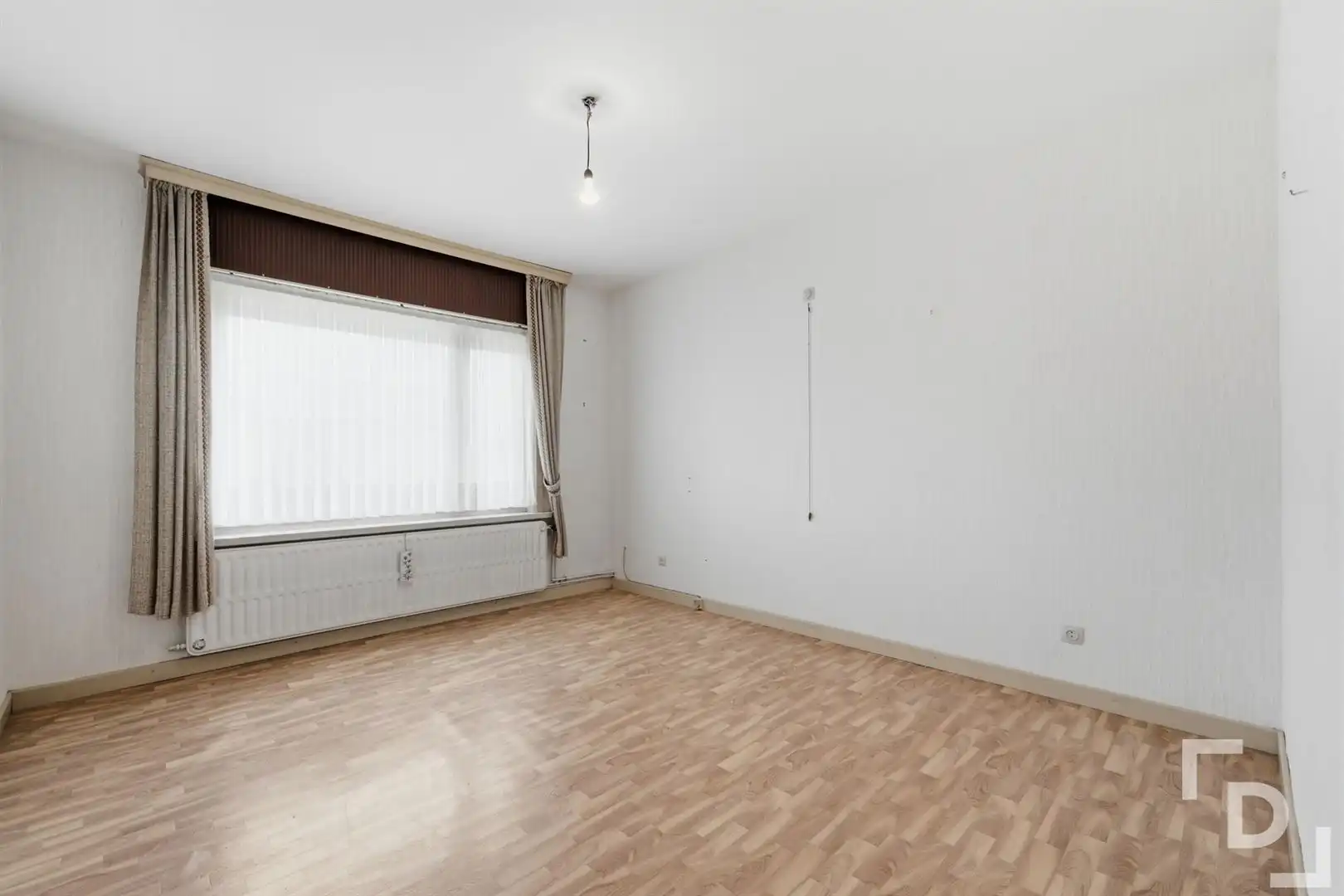 Alleenstaande woning met 5 slaapkamers. foto 6