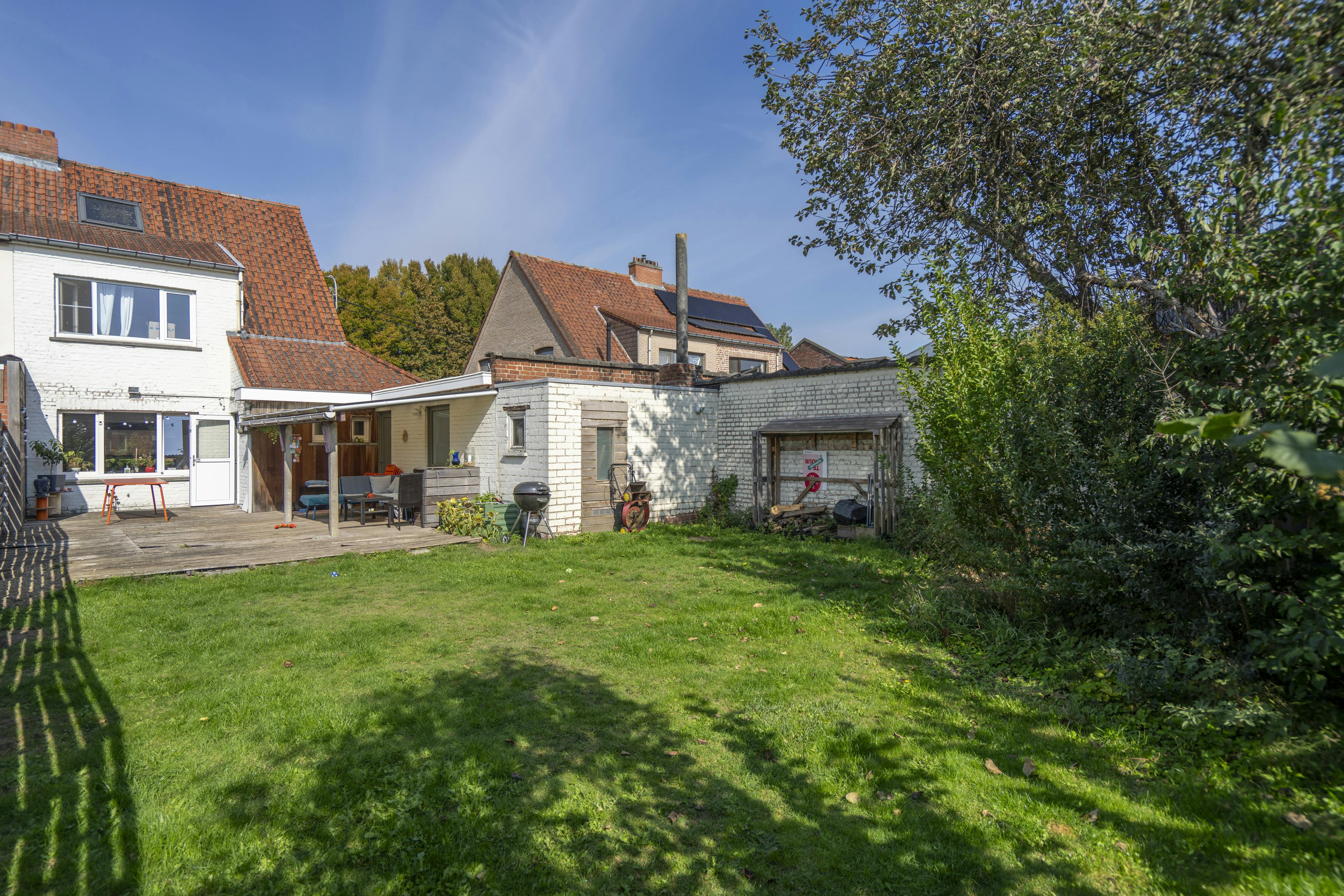 Woning met 2 slaapkamers en een ruime tuin in Kortrijk foto 10