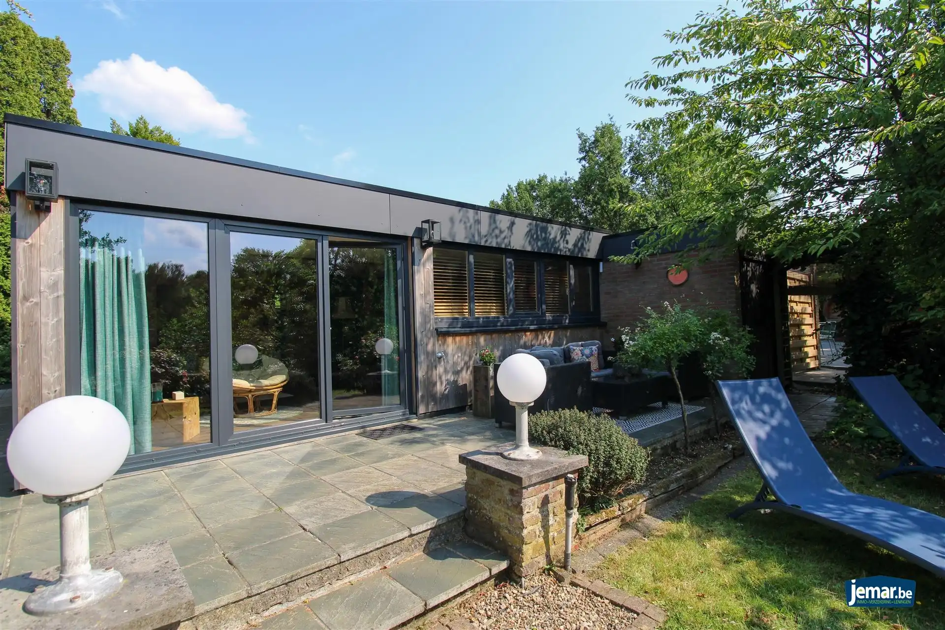 Stijlvol gerenoveerde vakantiewoning op vakantiedomein Sonnevijver met 2 slaapkamers, gelegen aan de Maanvijver, instapklaar en inclusief inboedel – ideaal voor eigen gebruik of verhuur! foto 8