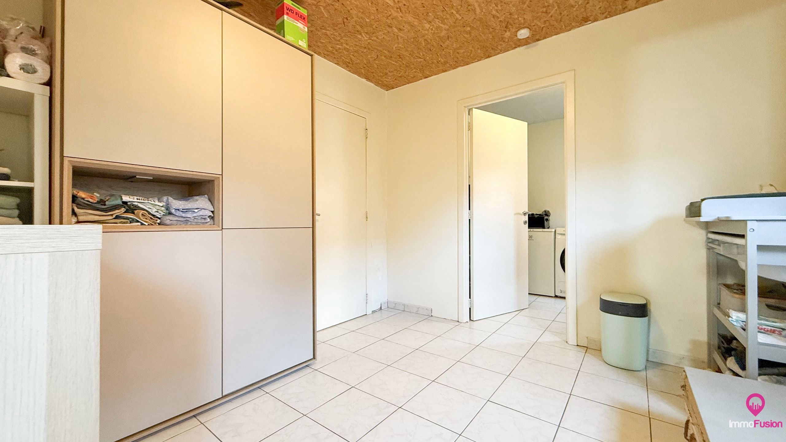 Kangoeroe woning met 5 slpks rustig gelegen! foto 13