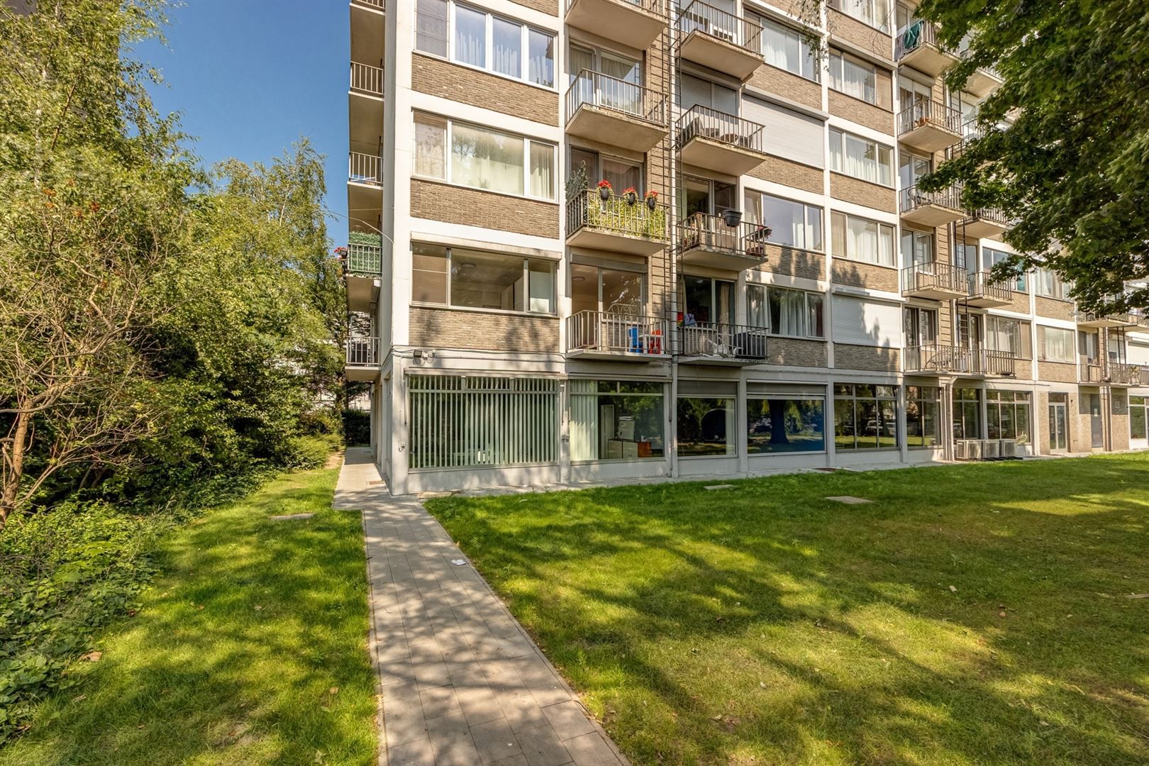 Halfopen appartement met drie slaapkamers én drie terrassen foto 15