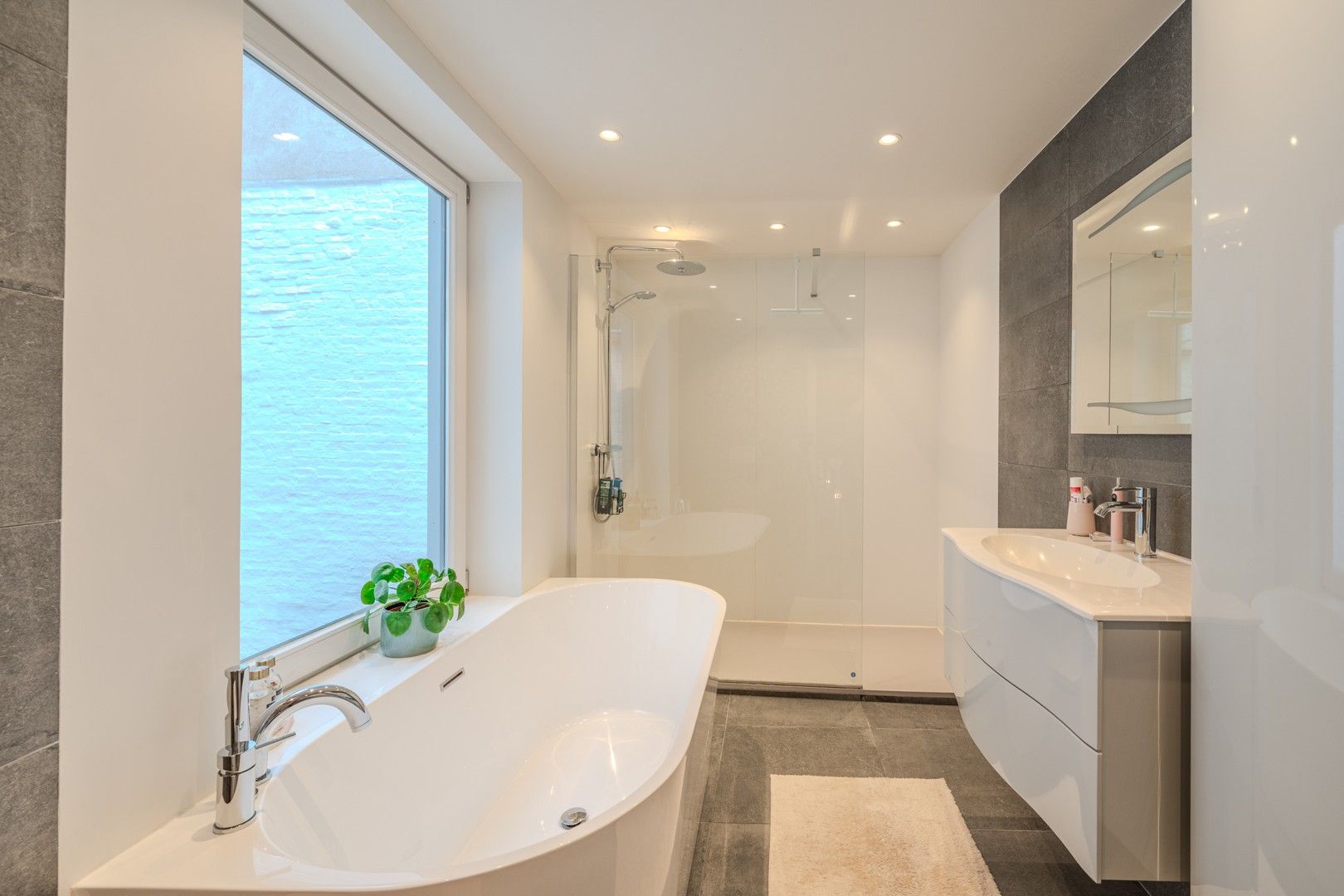 Charmante instapklare woning met zicht op het groen foto 4