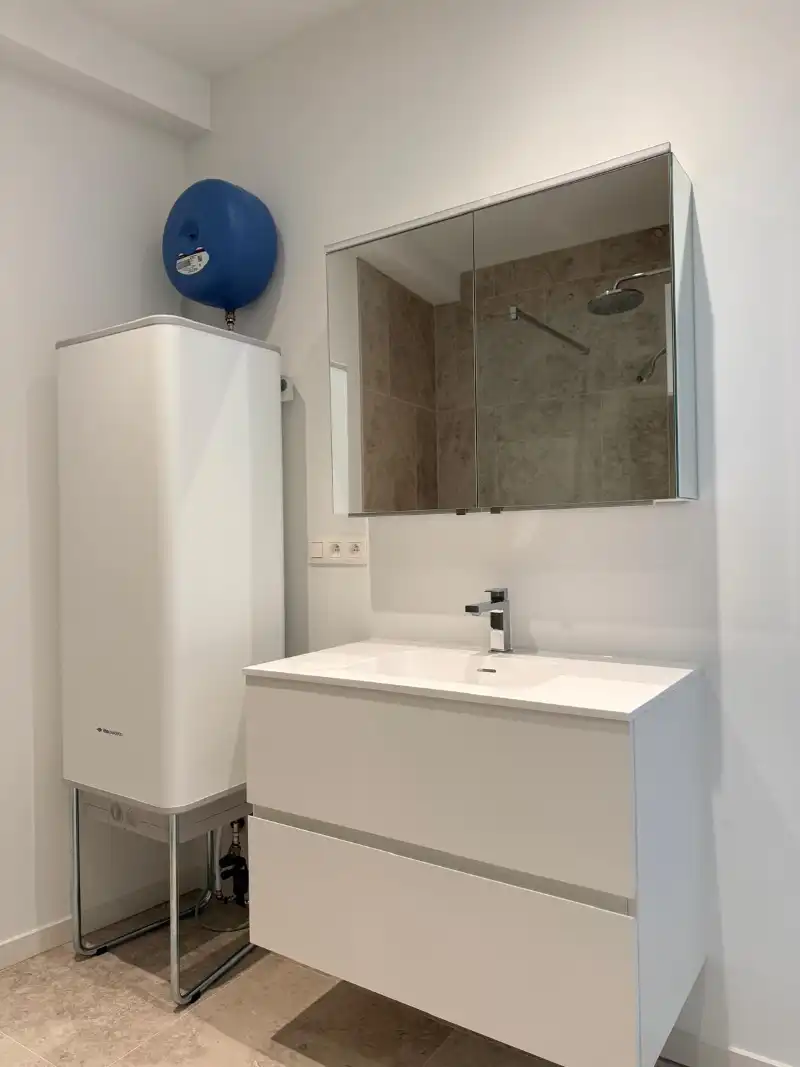 Prachtig gerenoveerd 1-slaapkamerappartement in&nbsp;het hart van&nbsp;Hasselt! foto 16