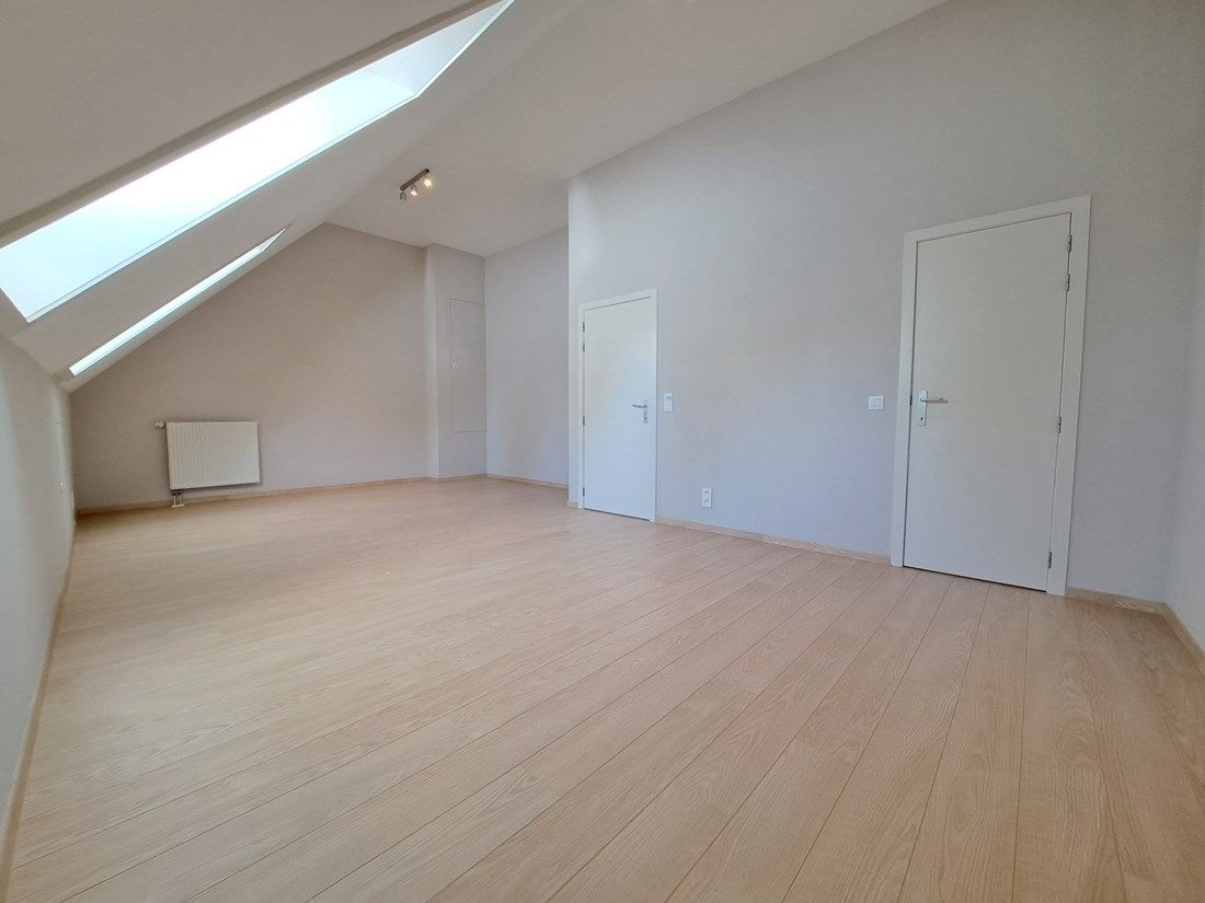 Perfect onderhouden rijwoning te Lommel foto 16