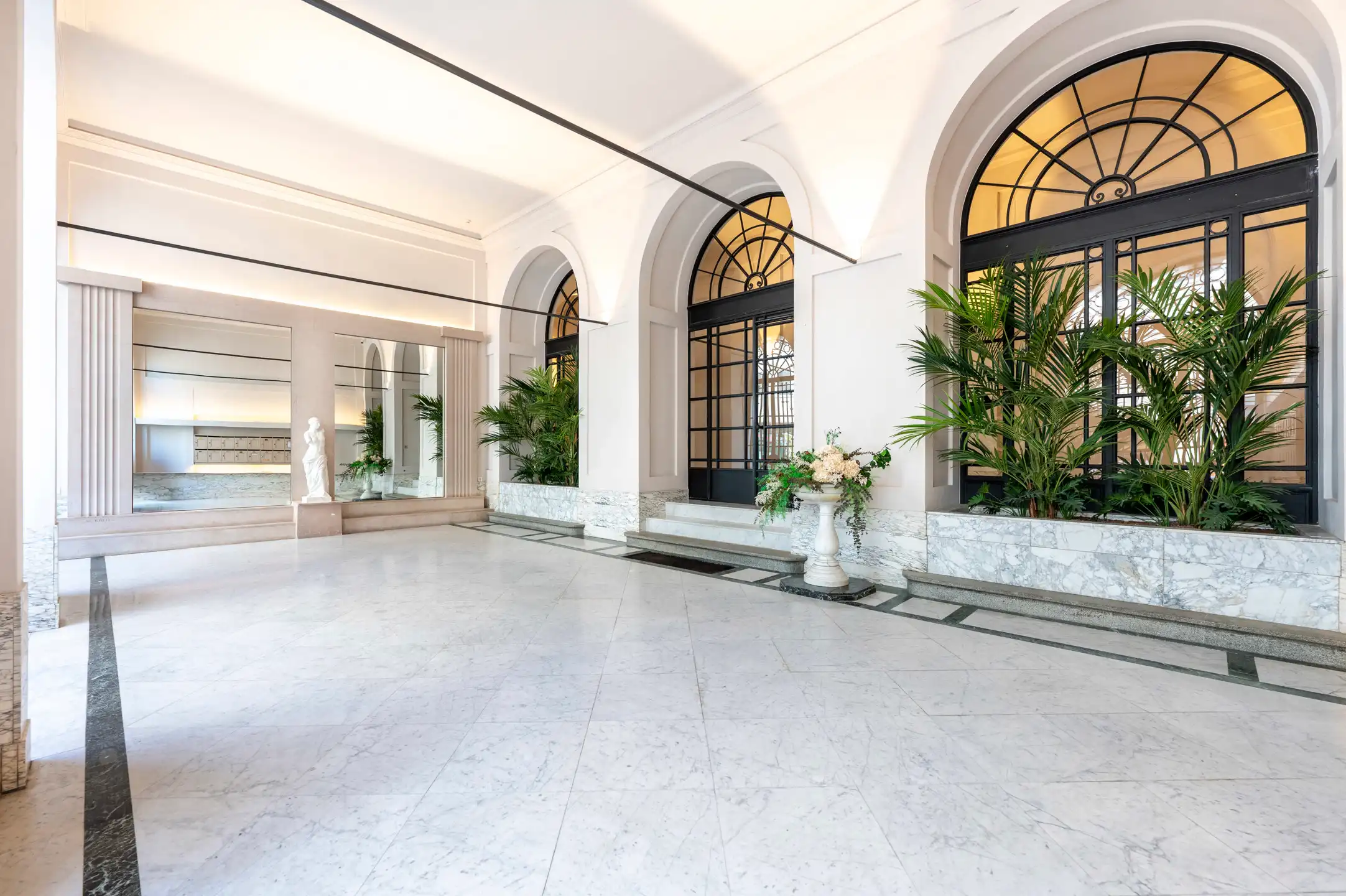 ANTWERPEN CENTRUM - Statige luxe in het hart van de stad foto 26